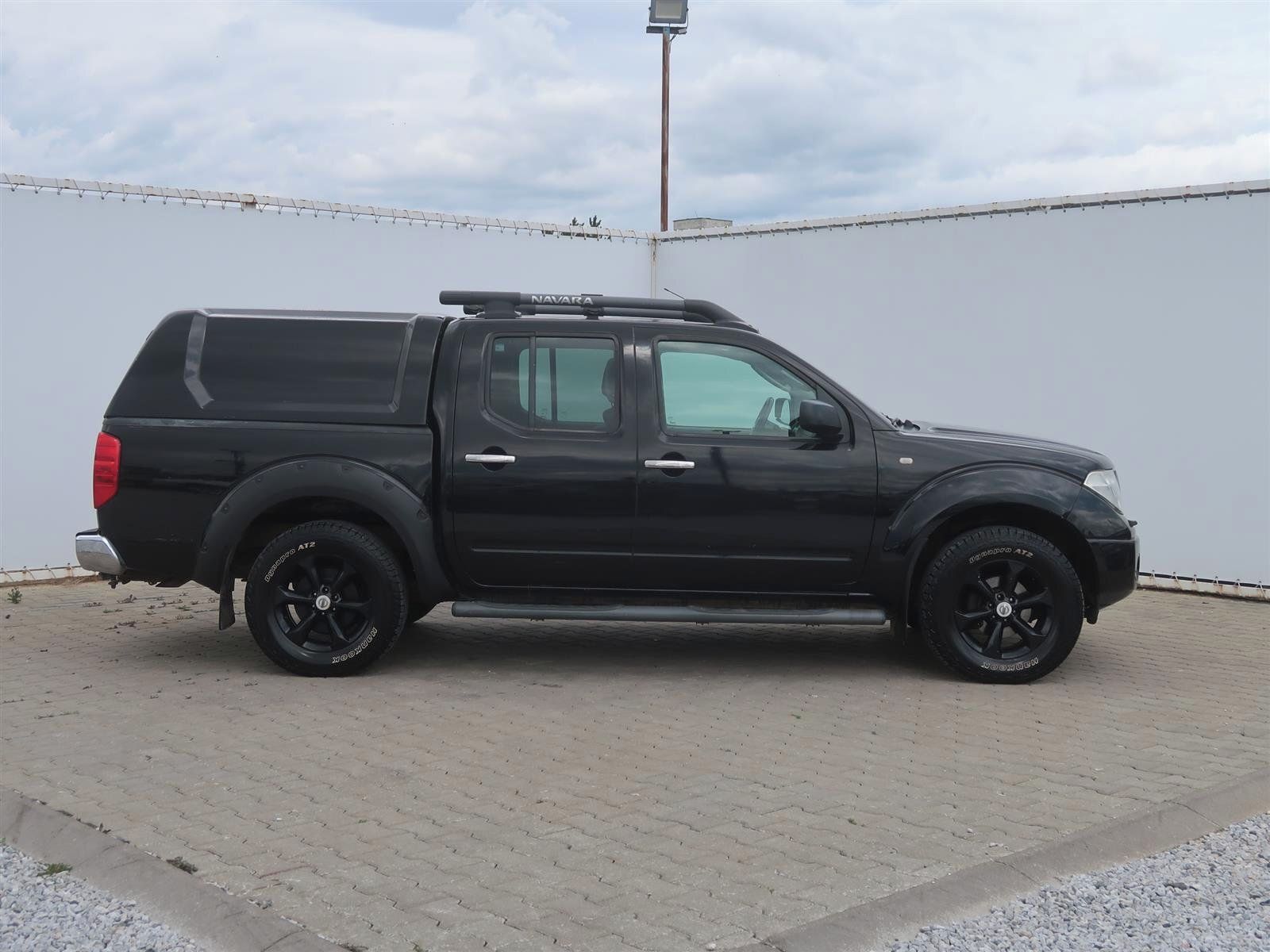 Nissan Navara, 2.5 DCi, 4X4, Automat - fotka 6