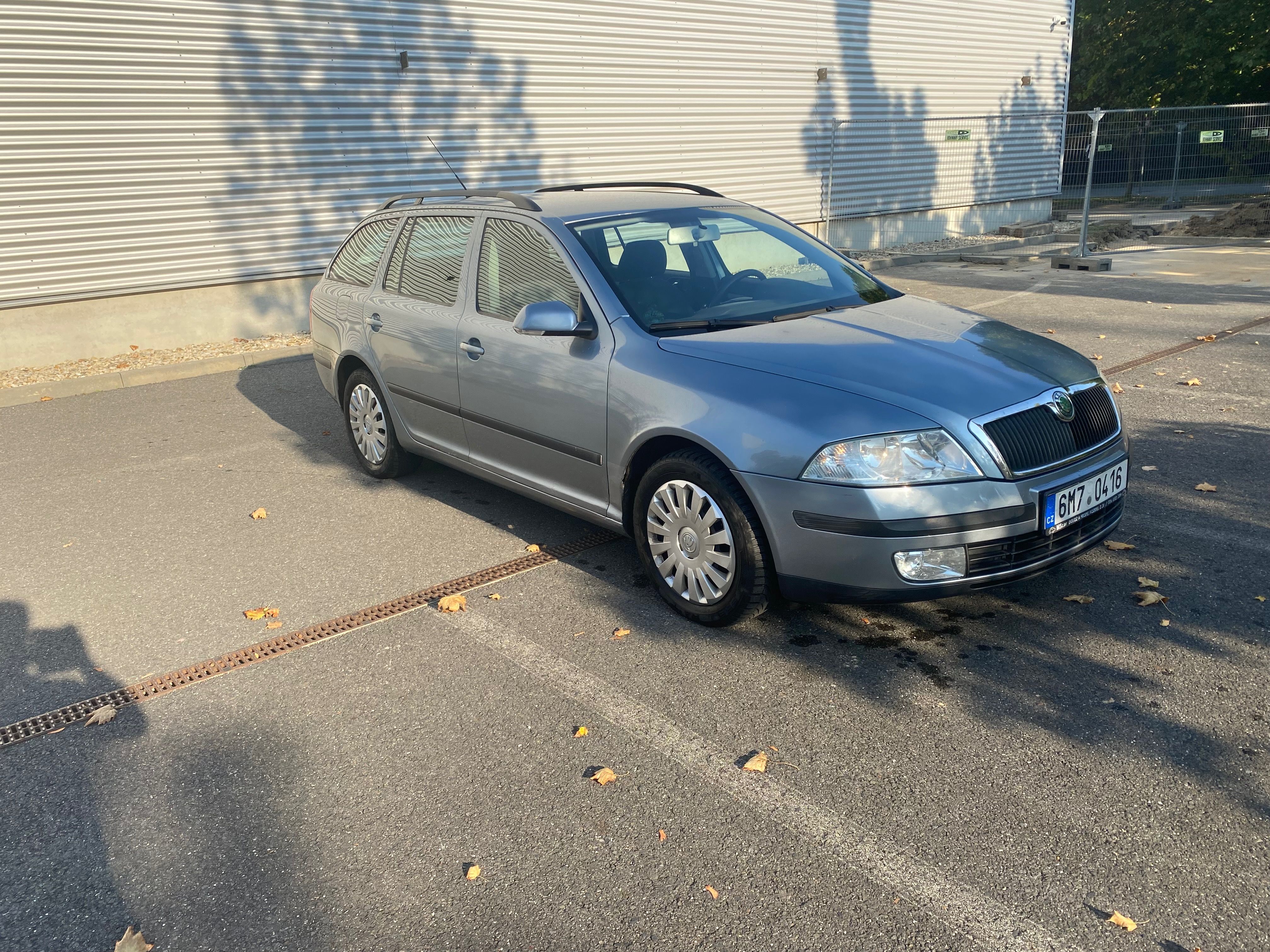 Škoda Octavia, Octavia 2, 1.6 MPi - fotka 5