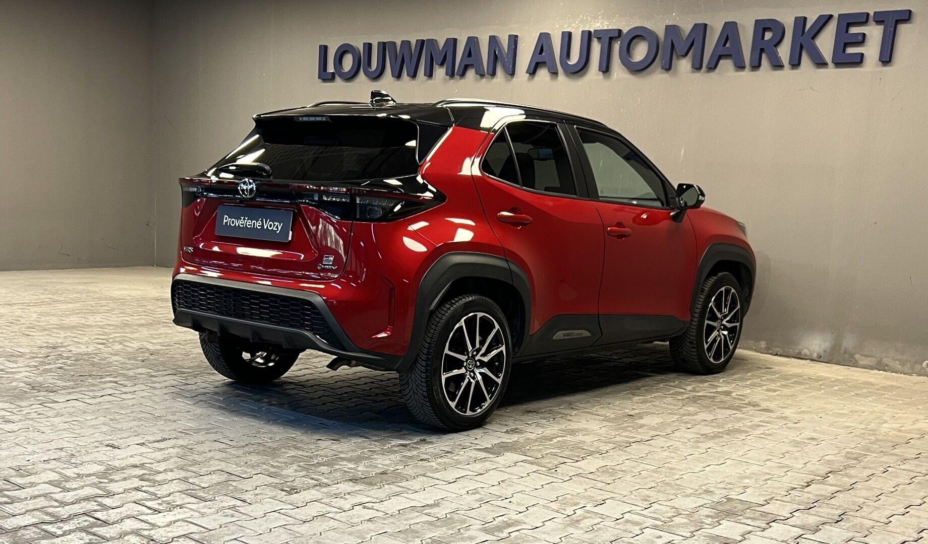 Toyota Yaris Cross, 1.5 Hybrid AT GR SPORT TECH - fotka 2