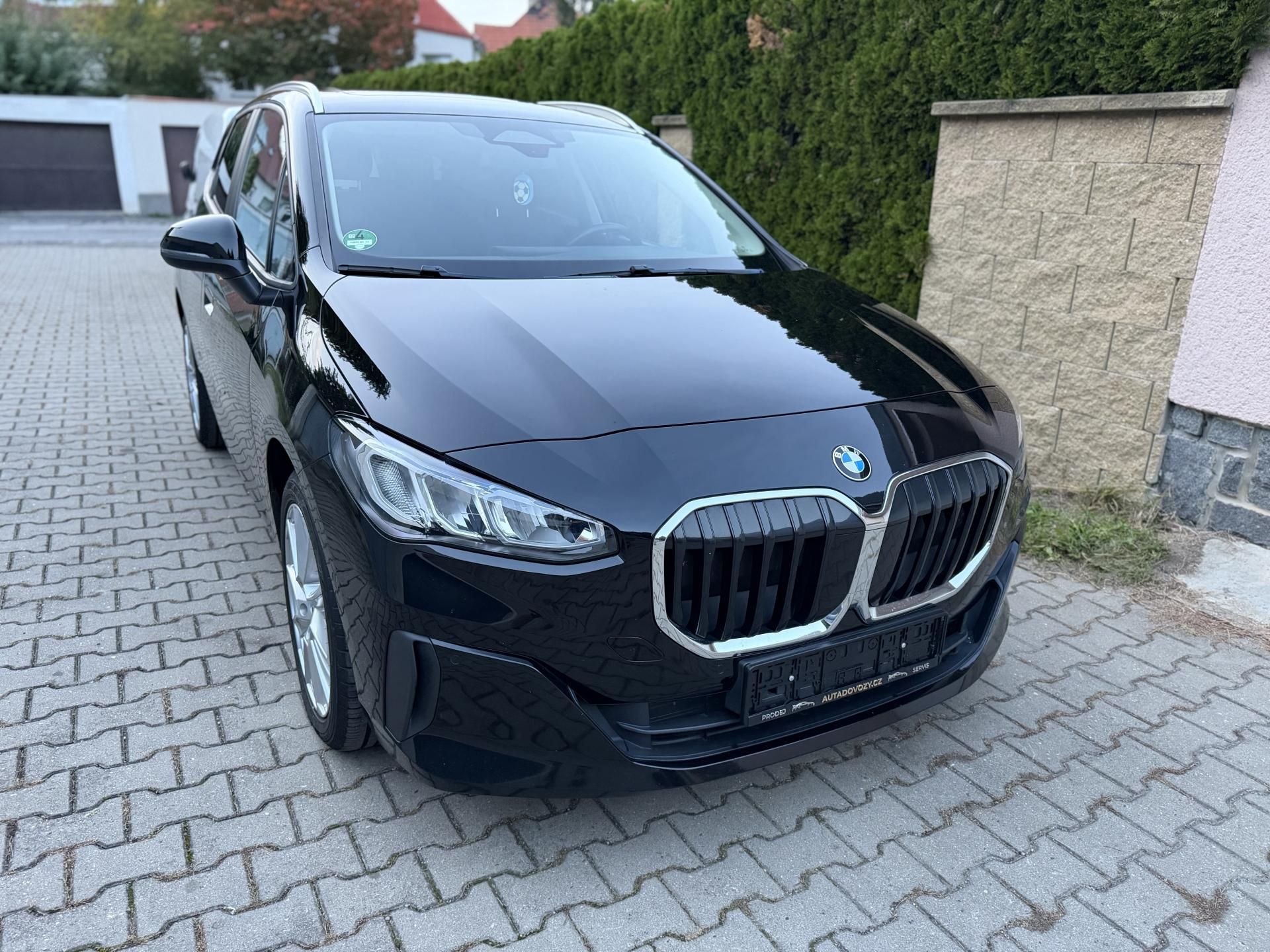 BMW Řada 2, 218I-nový model-panorama-TOP - fotka 6