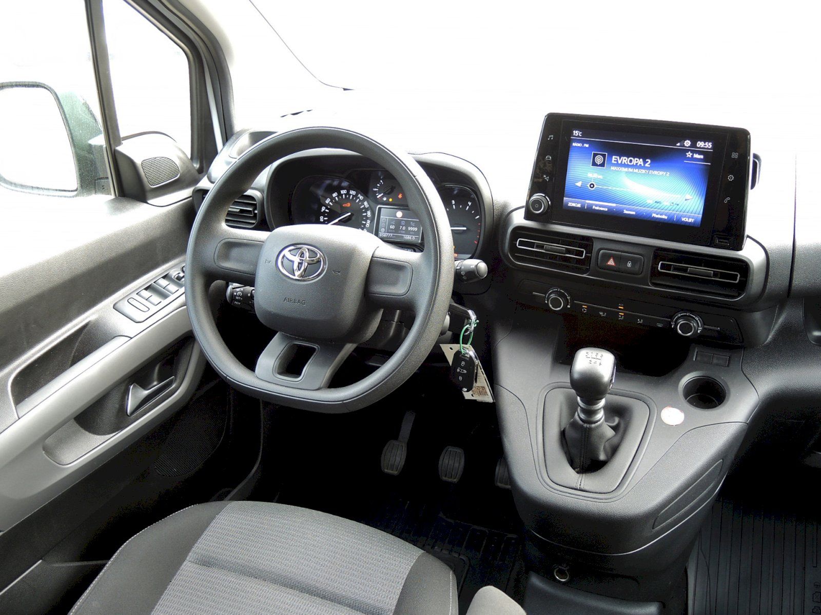 Toyota Proace City Verso, Business Shuttle 1,5 D-4D Long - fotka 5