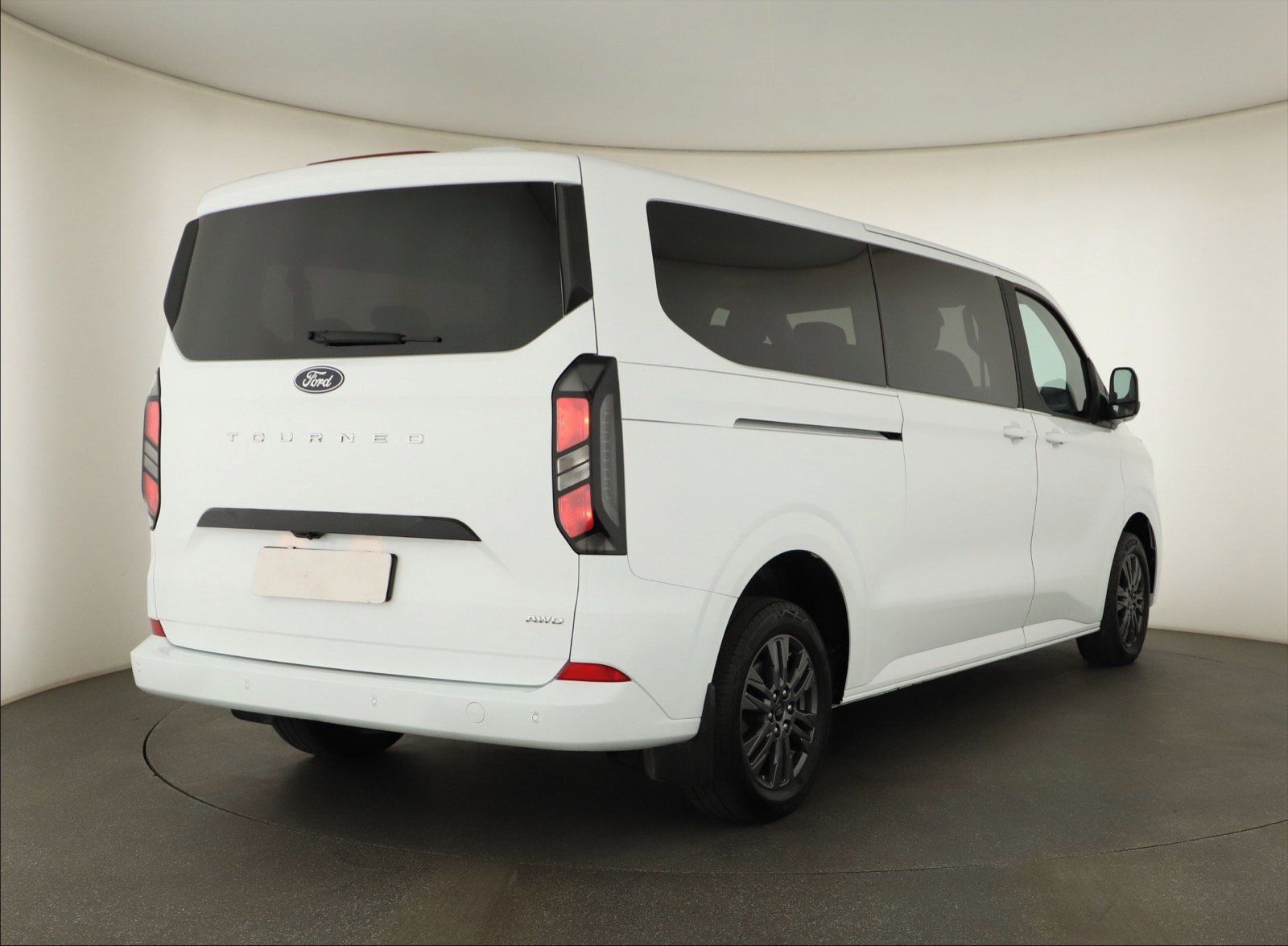 Ford Tourneo Custom, 2.0 EcoBlue AWD, Titanium - fotka 5
