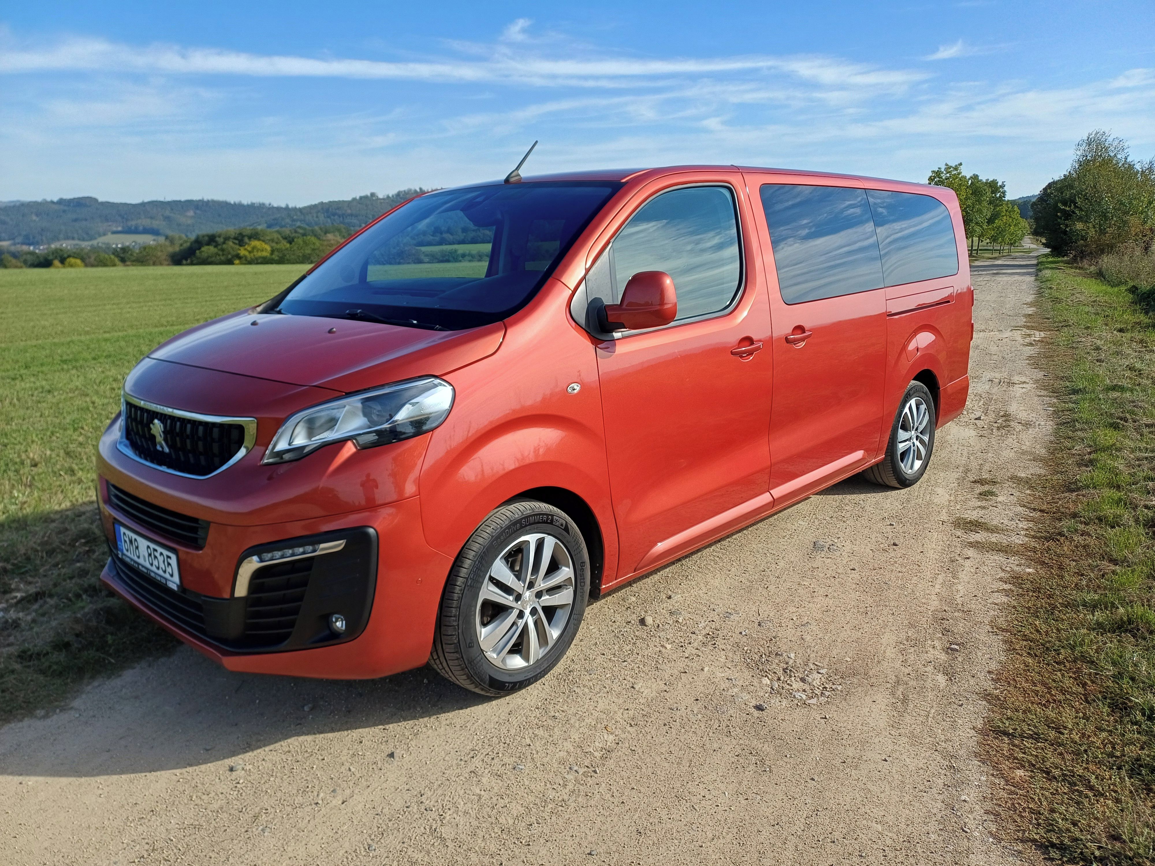 Peugeot Traveller, Peugeot Traveller 8. míst
