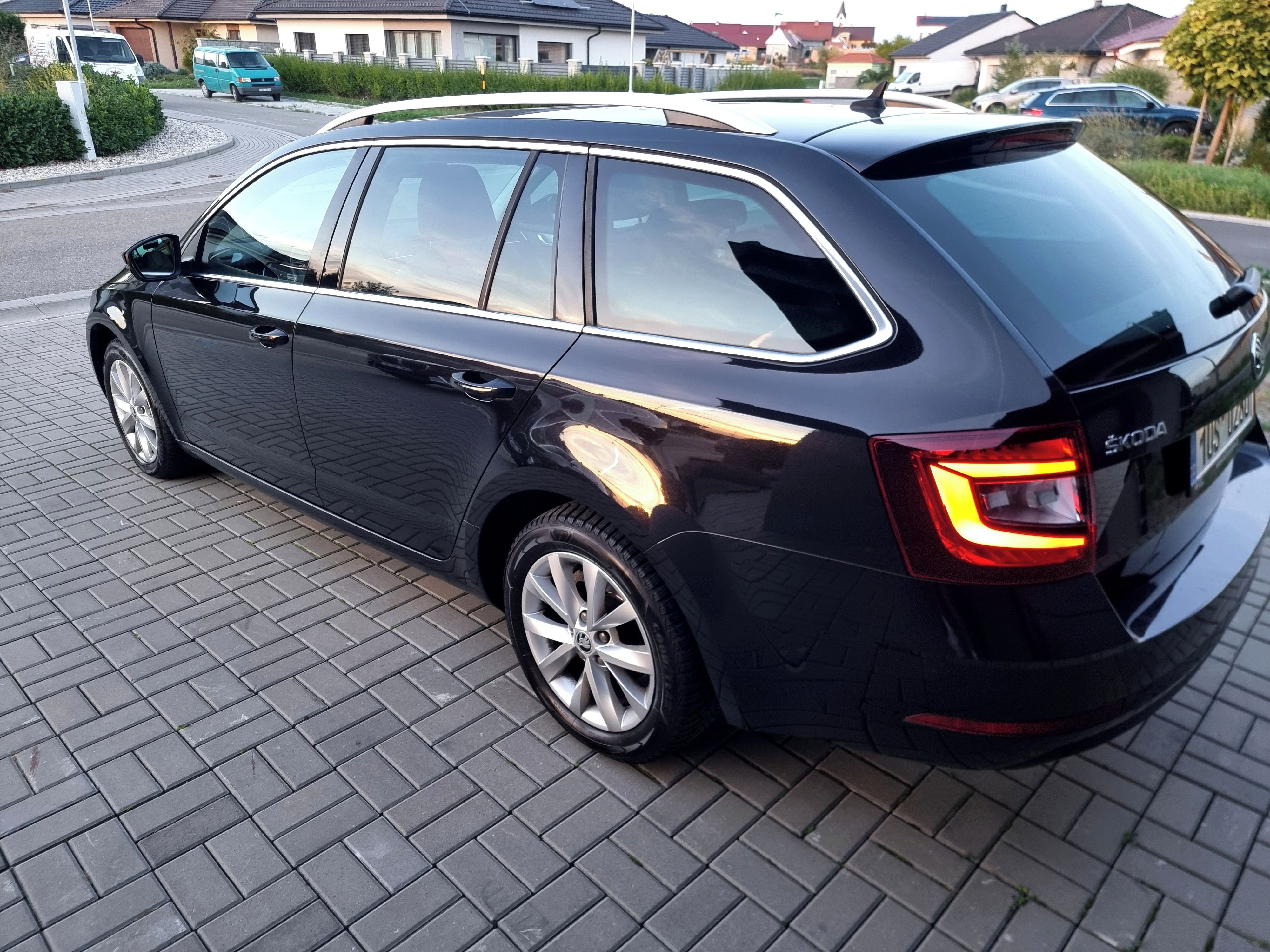 Škoda Octavia, 2018 | KŮŽE | 179tis NAJETO | - fotka 5