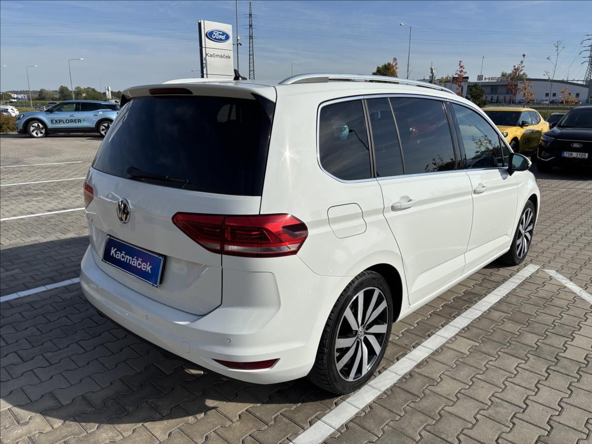 Volkswagen Touran, 1,5 TSi Maraton Edition 7.Míst - fotka 5