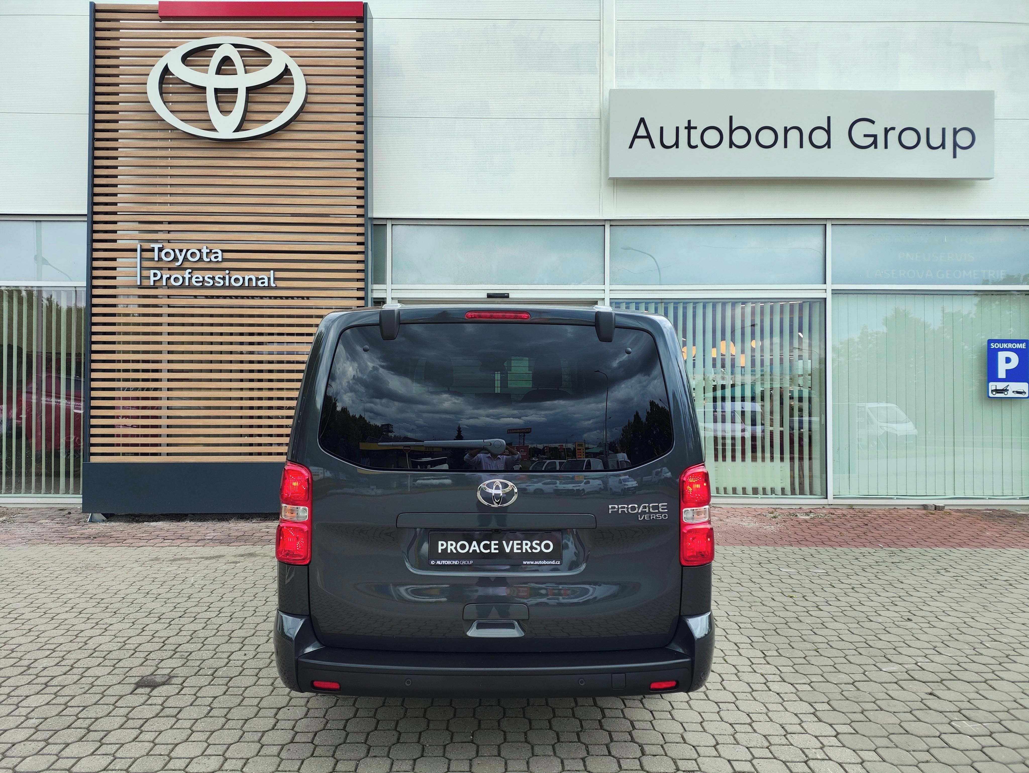 Toyota Proace Verso, 2.0D 8AT Family 8S L2 - fotka 5