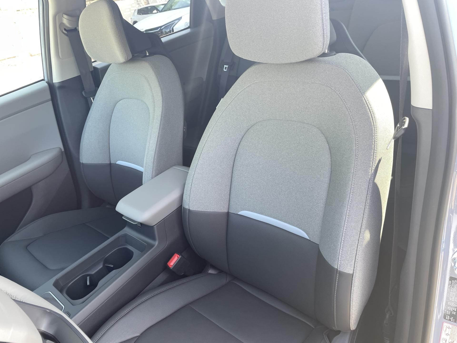 Kia Seltos, HEV 4x2 6DCT EXCLUSIVE Design - fotka 3