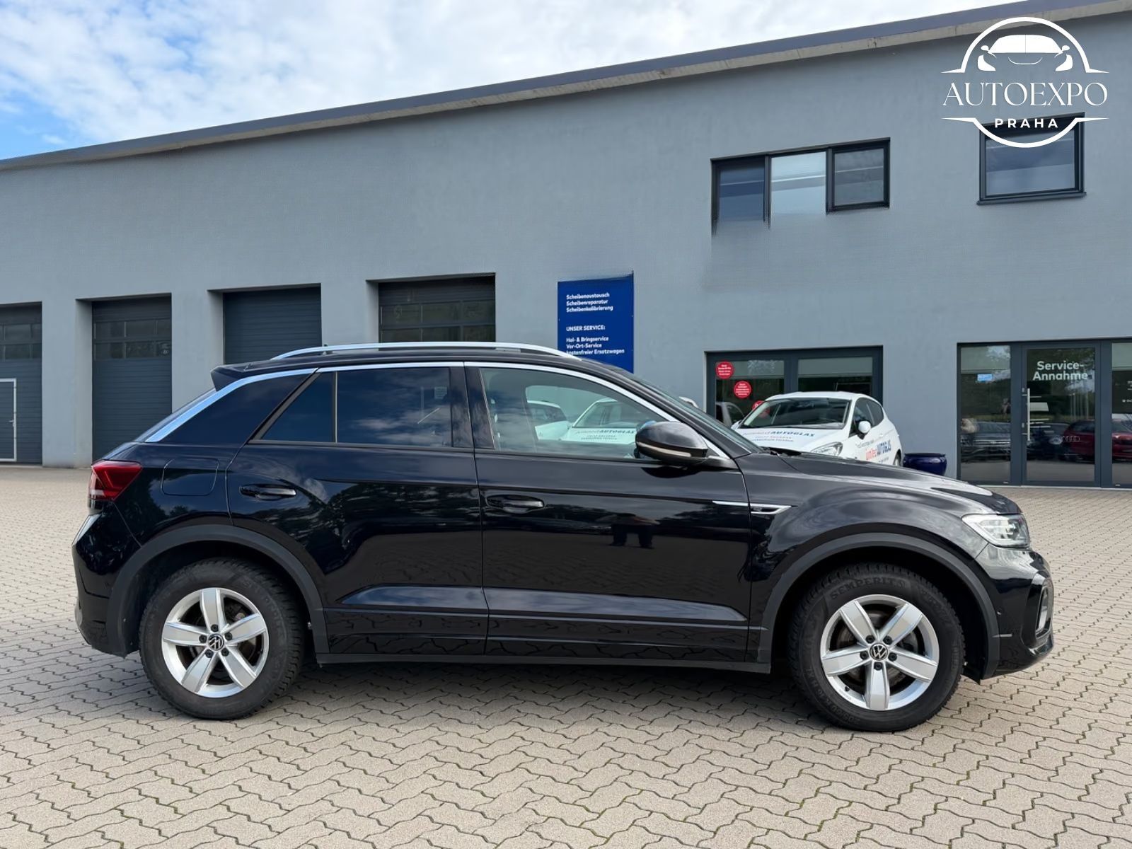 Volkswagen T-Roc, 1.5 TSI R-Line*TAŽNÉ*KAMERA - fotka 3
