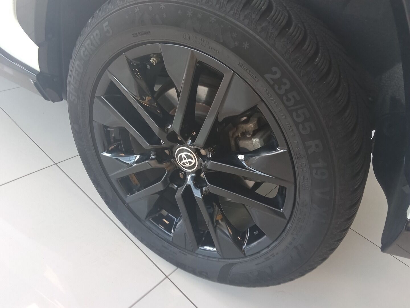 Toyota Rav4, 2.5HEV 131KW 4x4 Selection - fotka 5
