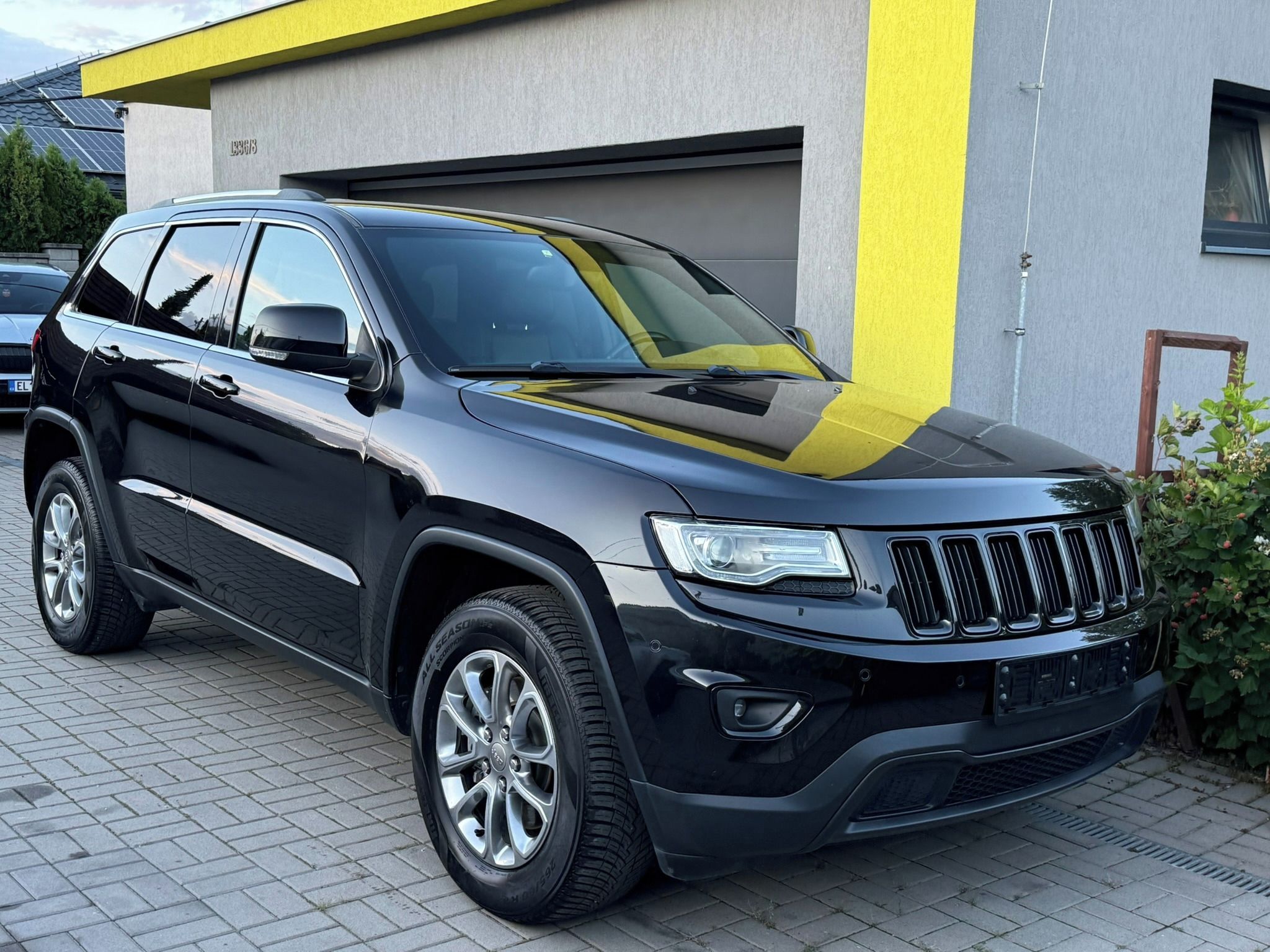 Jeep Grand Cherokee, 3.0CRDi LIMITED GAR. KM - fotka 4
