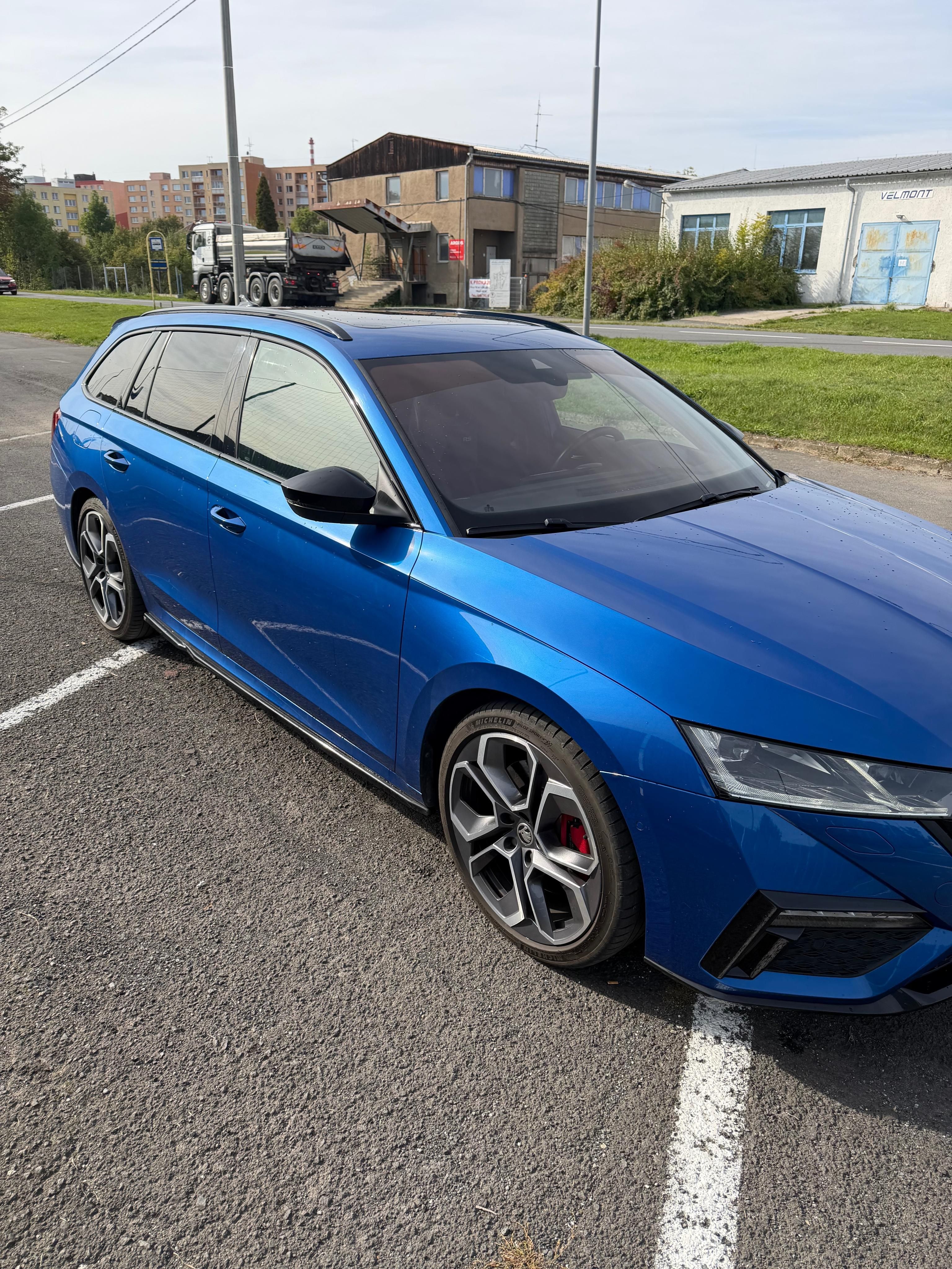 Škoda Octavia, Škoda Octavia RS 2.0TSI - fotka 4