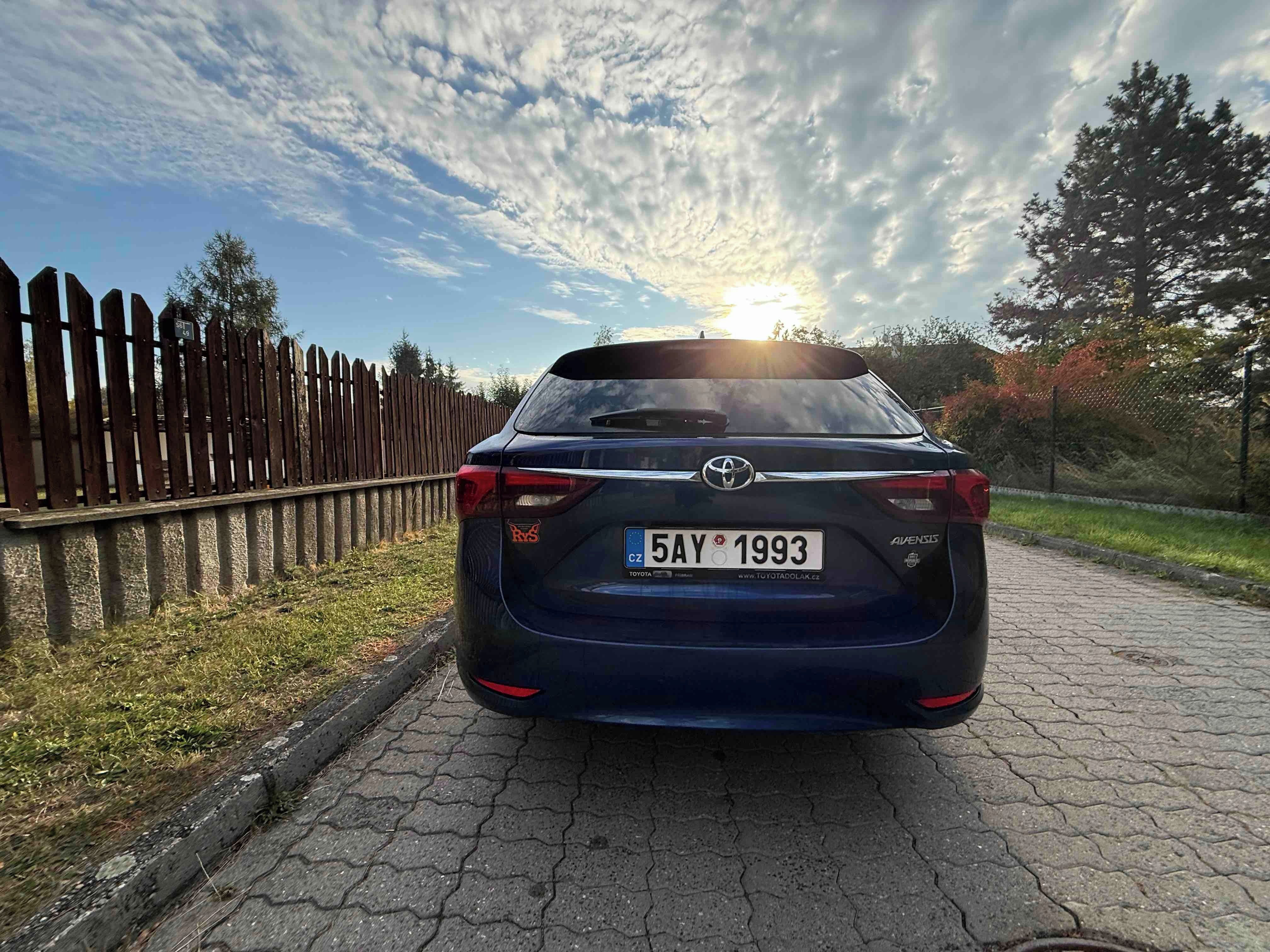 Toyota Avensis, Toyota Avensis Combi - fotka 4