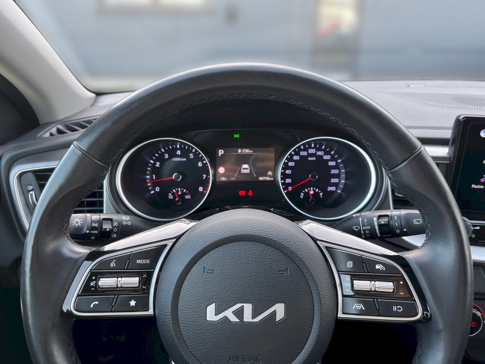 Kia Cee´d, SW TOP 1.5 T-GDI 103 kW DCT - fotka 5