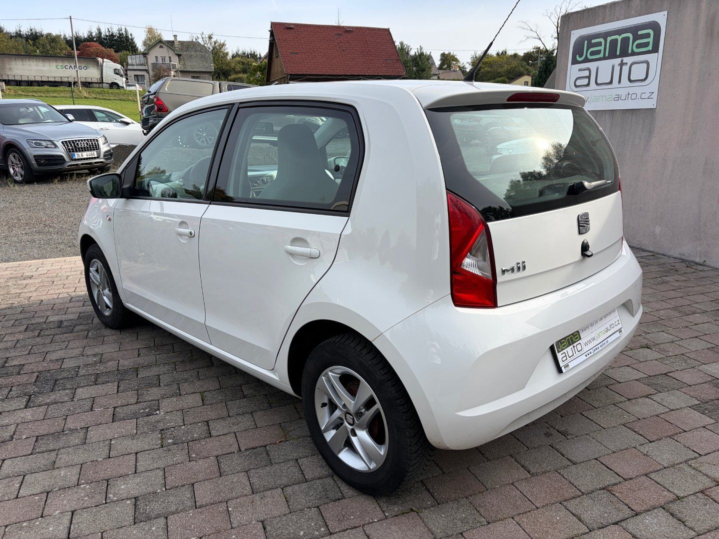 Seat Mii, 1,0MPI 44kW STYLE KLIMA 2.MAJI - fotka 6