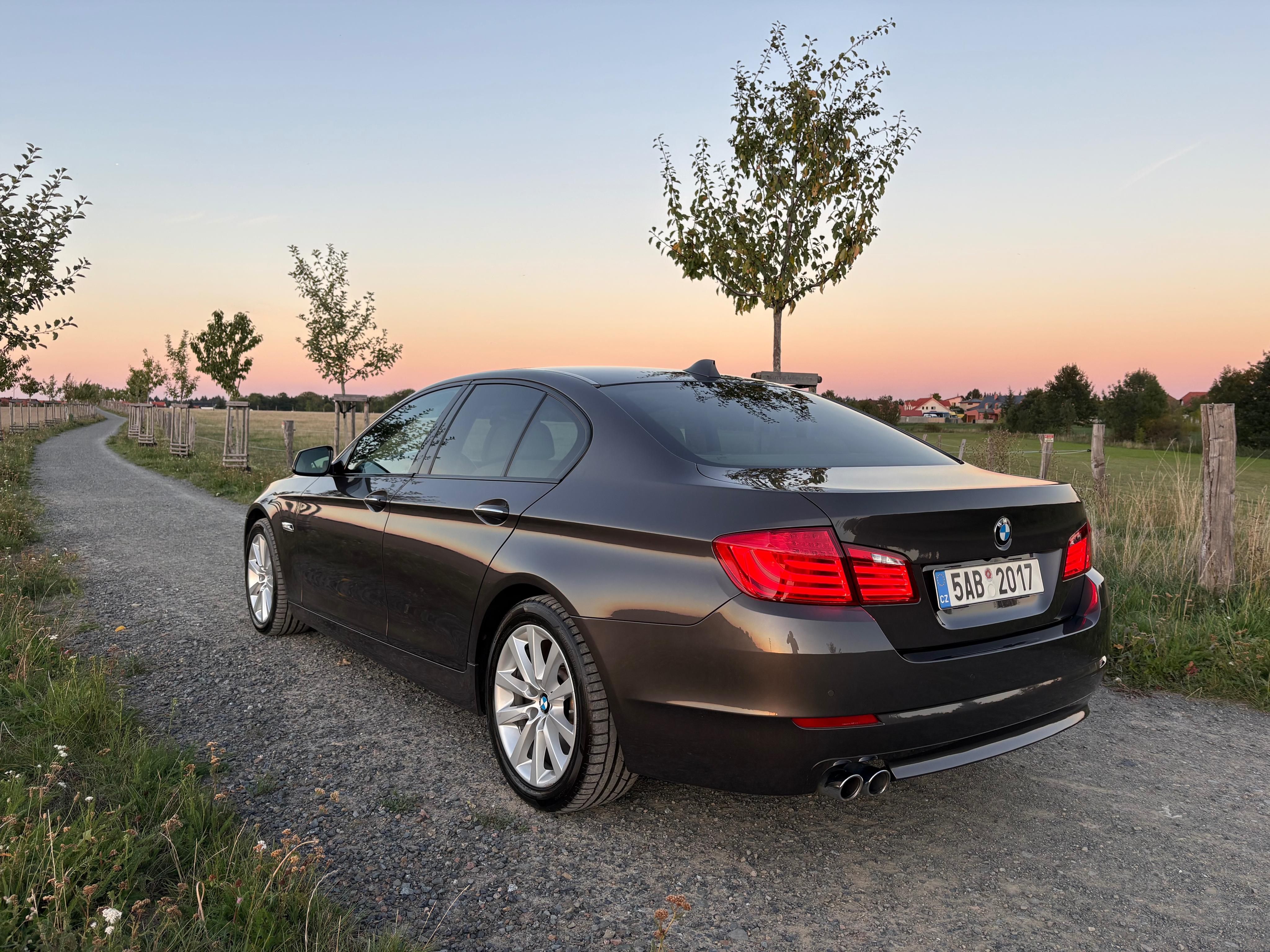 BMW Řada 5, BMW 530d comfort seats,HUD,ČR - fotka 5