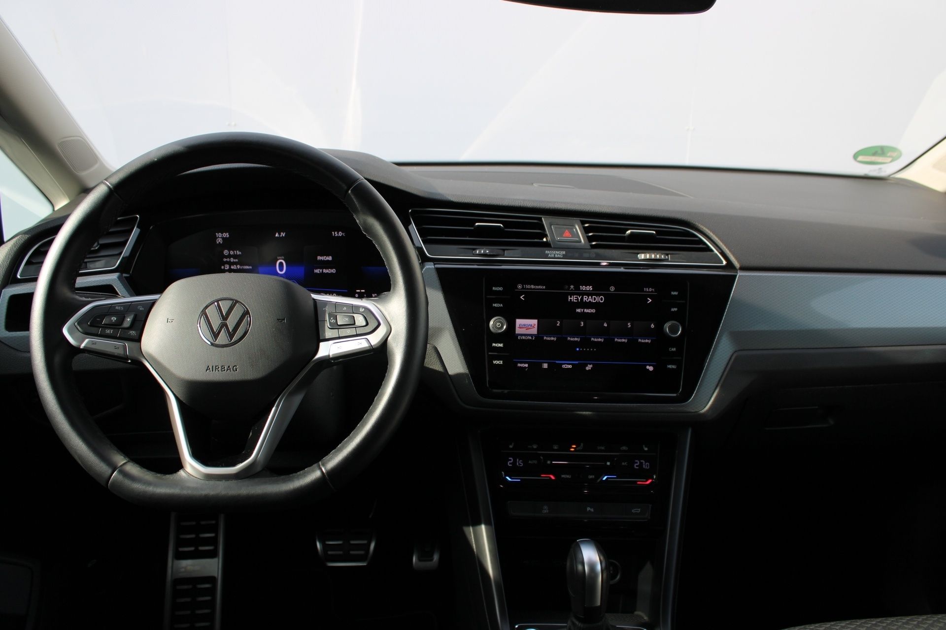 Volkswagen Touran, 2.0 TDI 110kW DSG LED - fotka 6