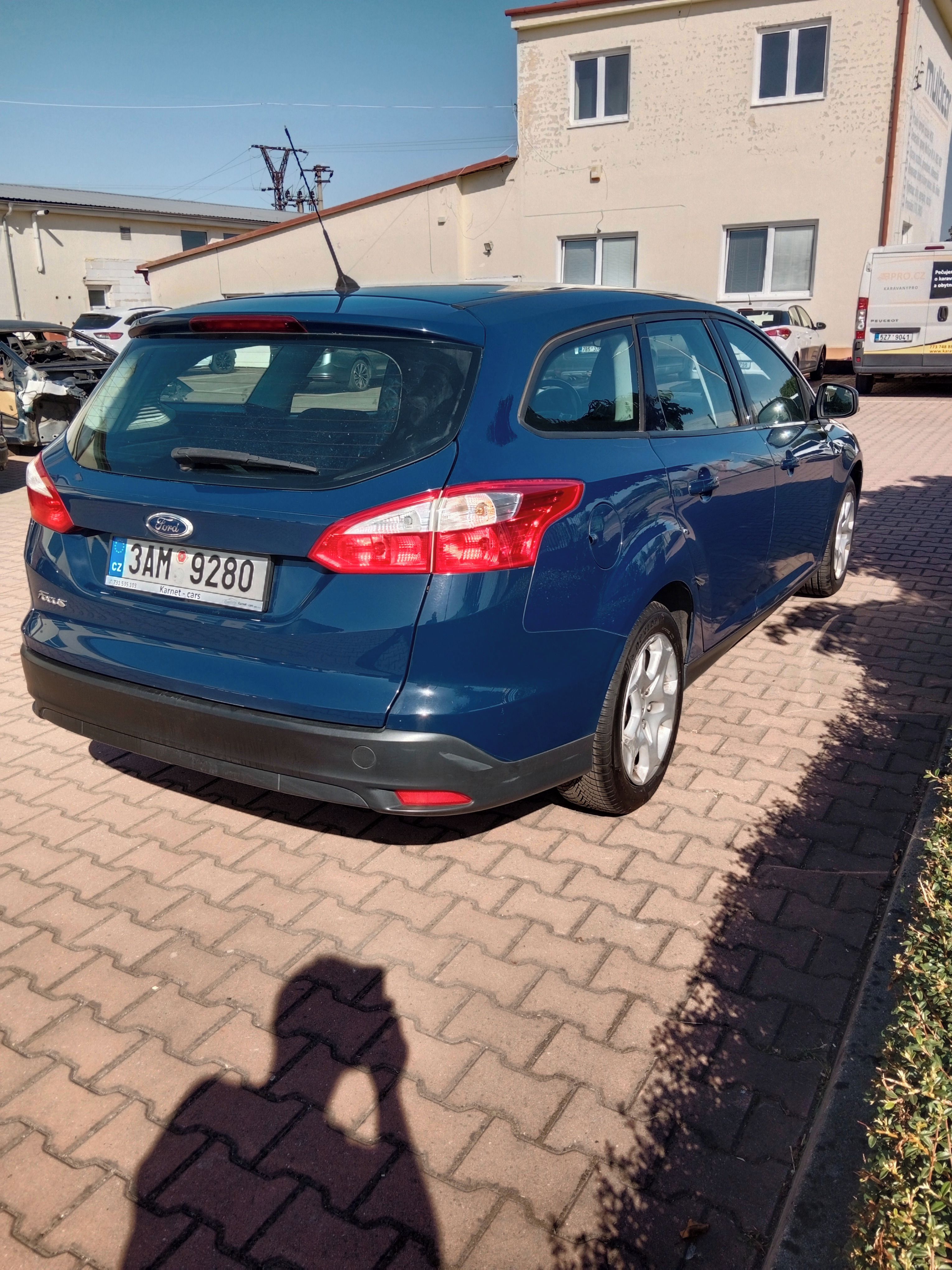 Ford Focus, 1.6 ti-vct - fotka 4