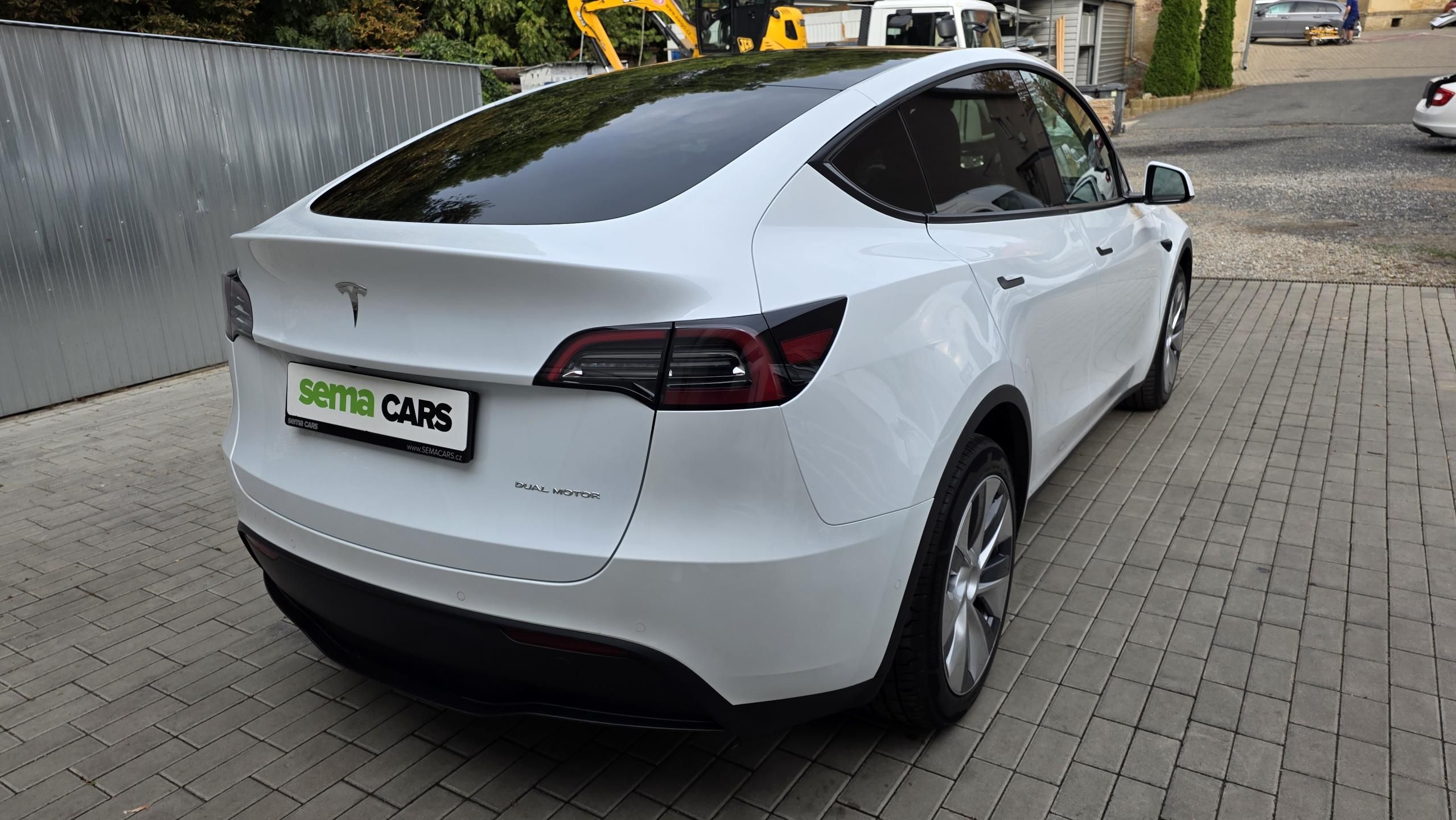 Tesla Model Y, LR AWD Záruka SoH 93,2% - fotka 5