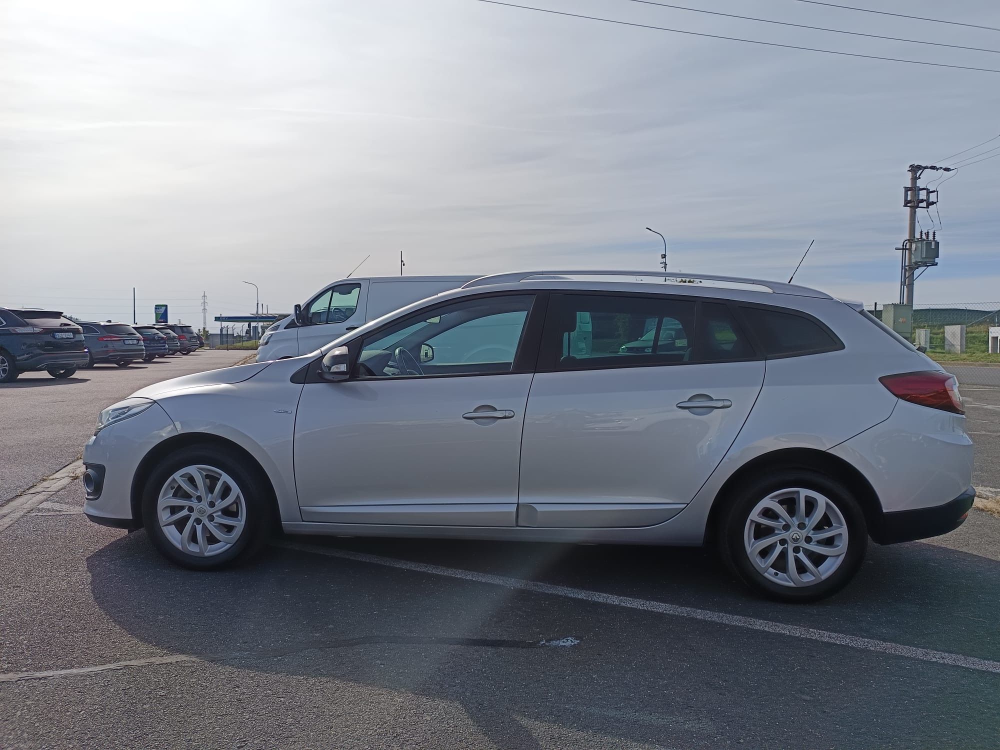 Renault Mégane, Servisováno, nová baterie - fotka 5