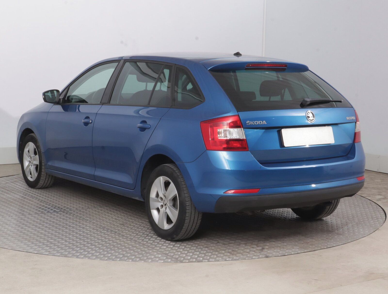 Škoda Rapid, 1.2 TSI, Klima, El. okna - fotka 4