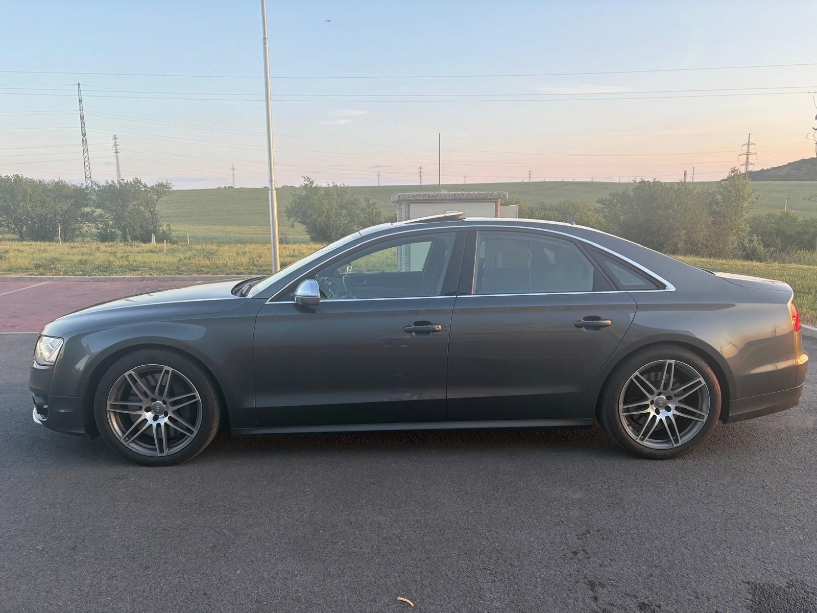 Audi S8, Audi s8 2013 TOP - fotka 4