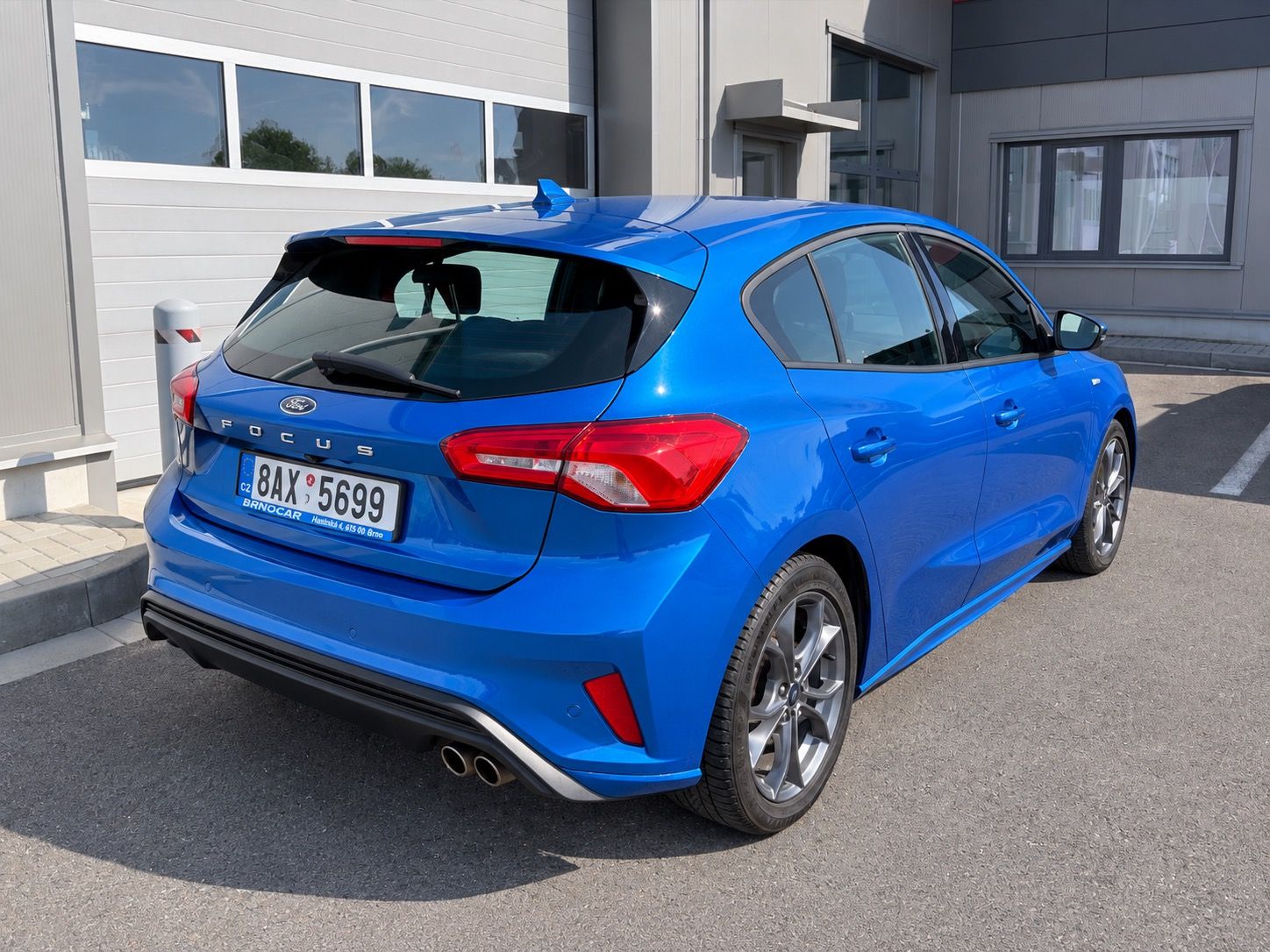 Ford Focus, 1.5 134kw 8AT ST-LINE 33.800km - fotka 3