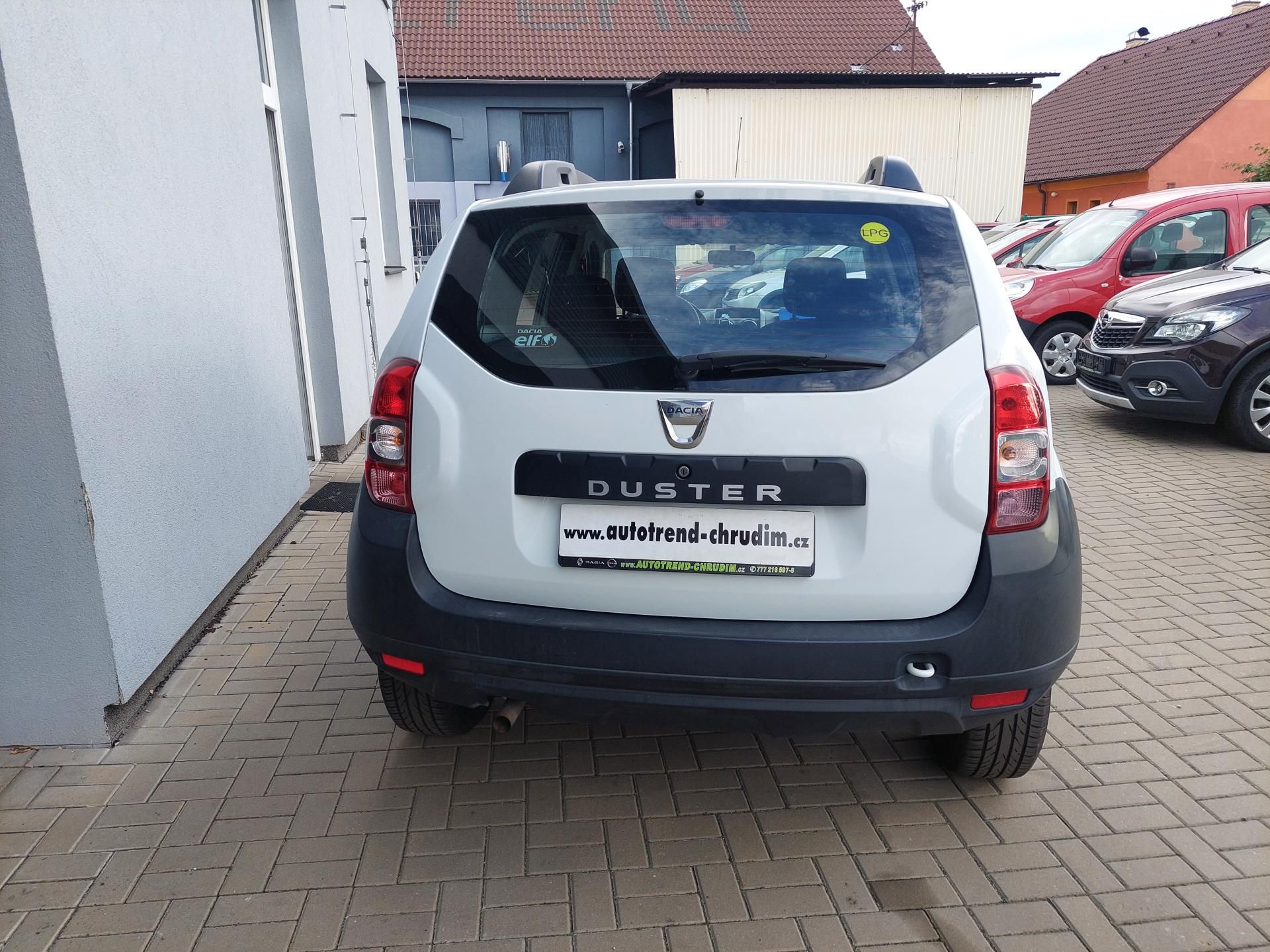 Dacia Duster, 1.6i-16v originalní LPG - fotka 6