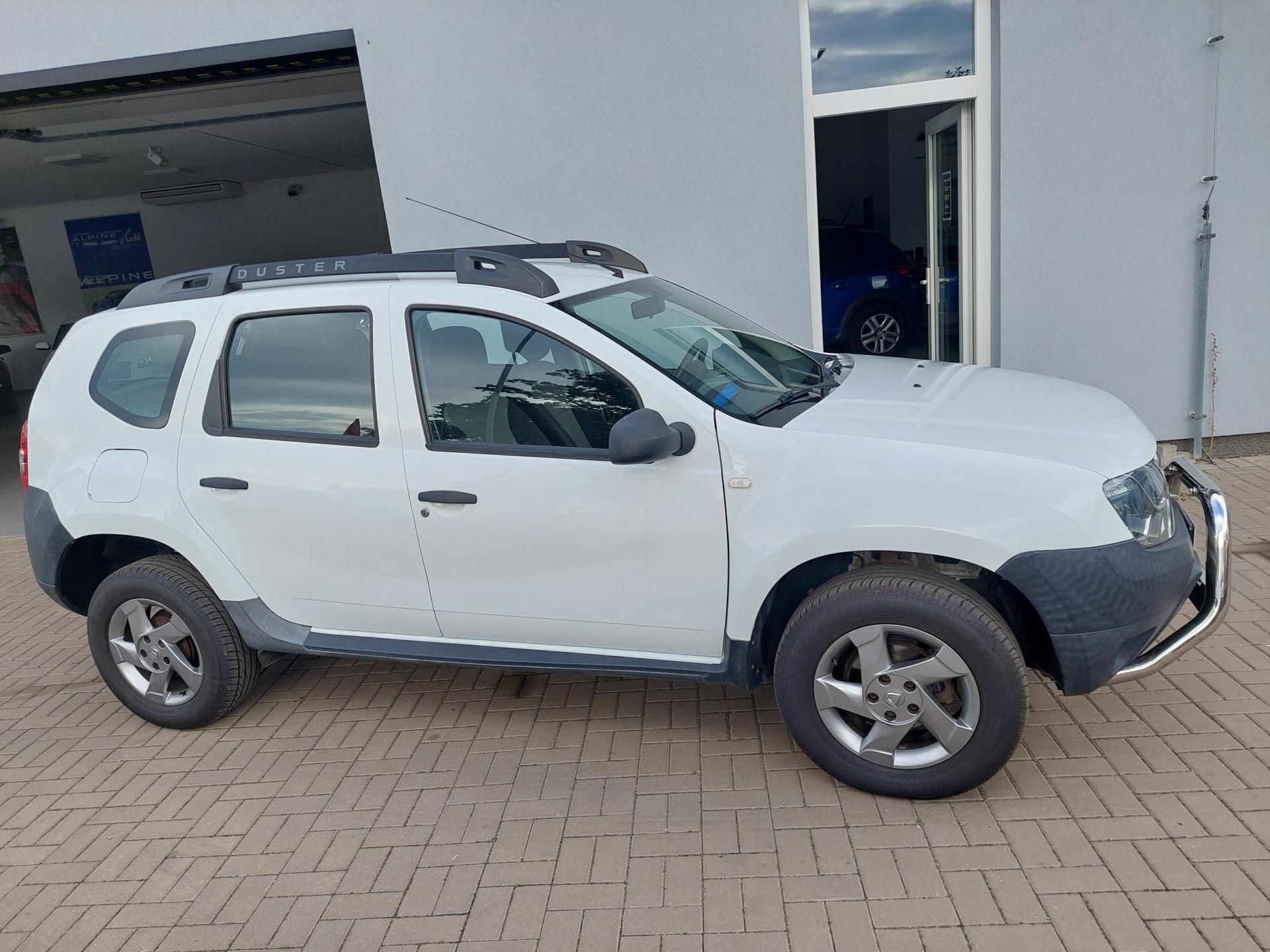 Dacia Duster, 1.6i-16v originalní LPG - fotka 4