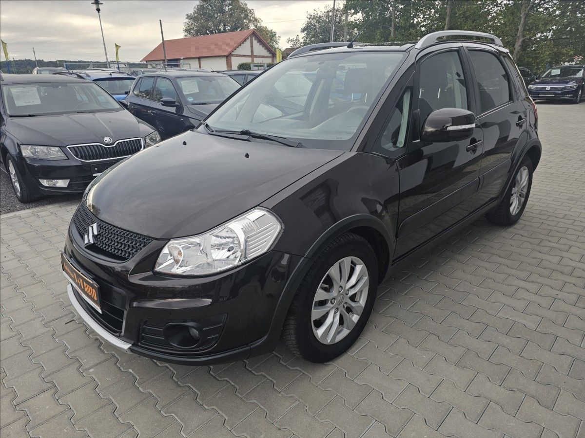 Suzuki SX4, 1,6 VVTI 88KW STYLE  AUTOMAT - fotka 3
