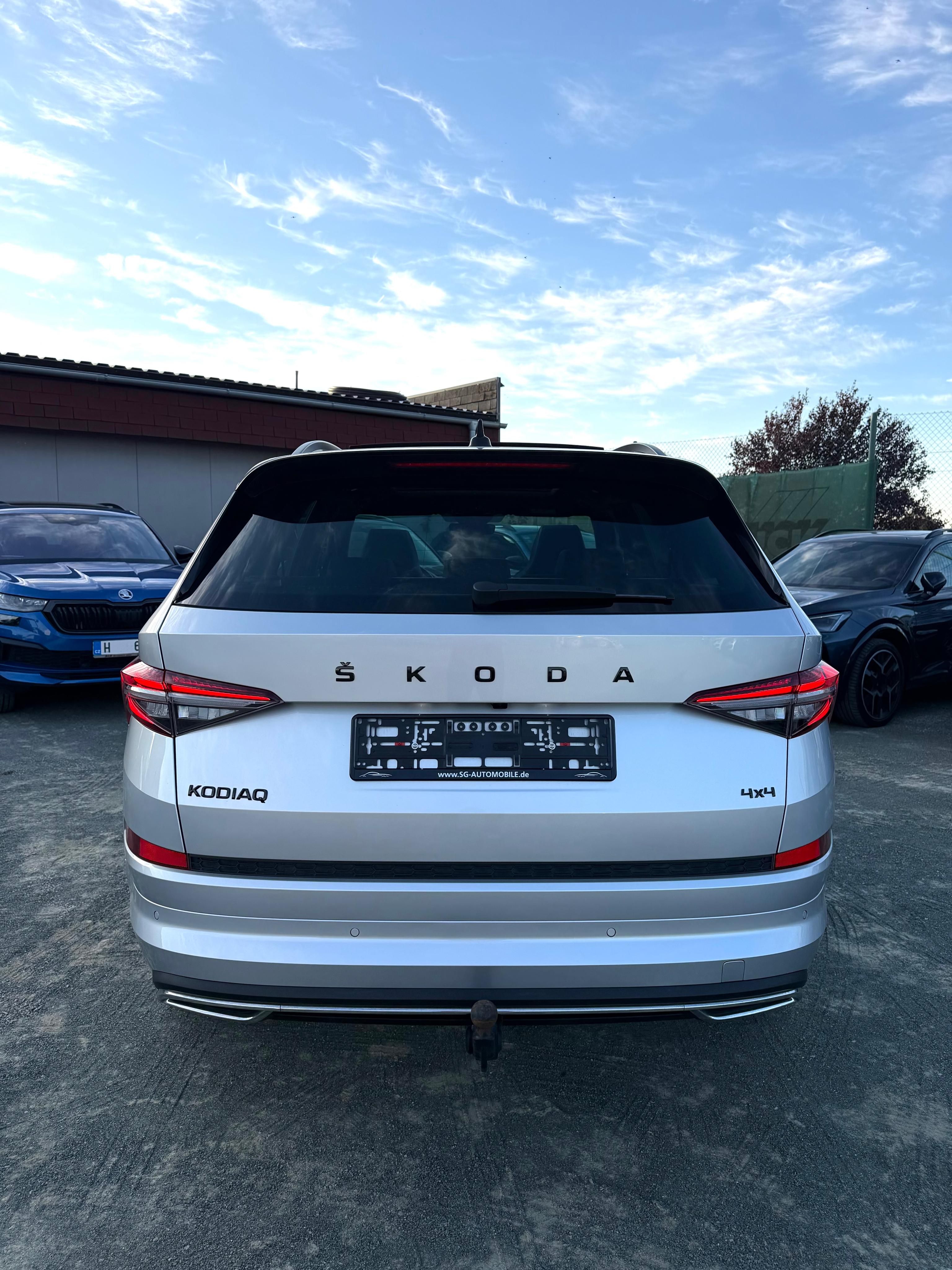 Škoda Kodiaq, Sport Line 4x4 TAŽNÉ DCC PANO - fotka 6
