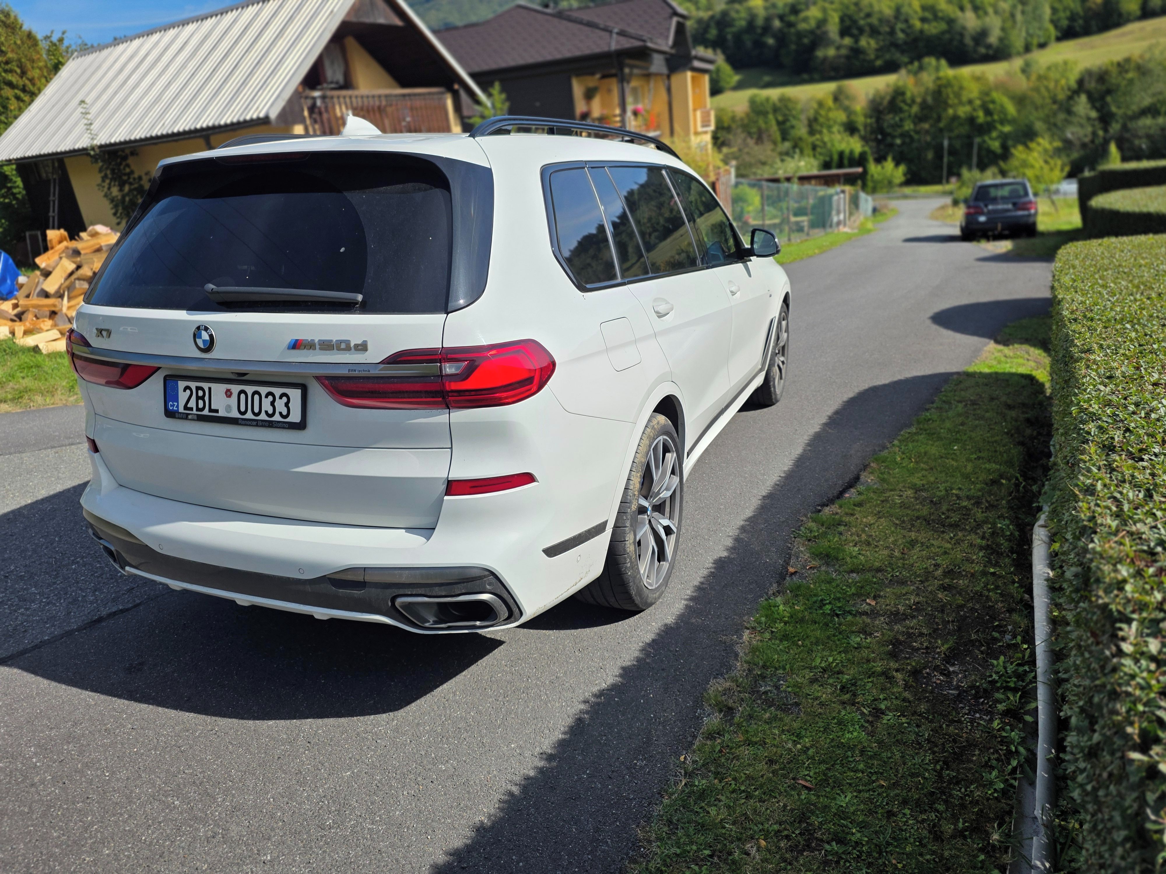 BMW X7, X7 M50d  Nový motor v 140 000 - fotka 4