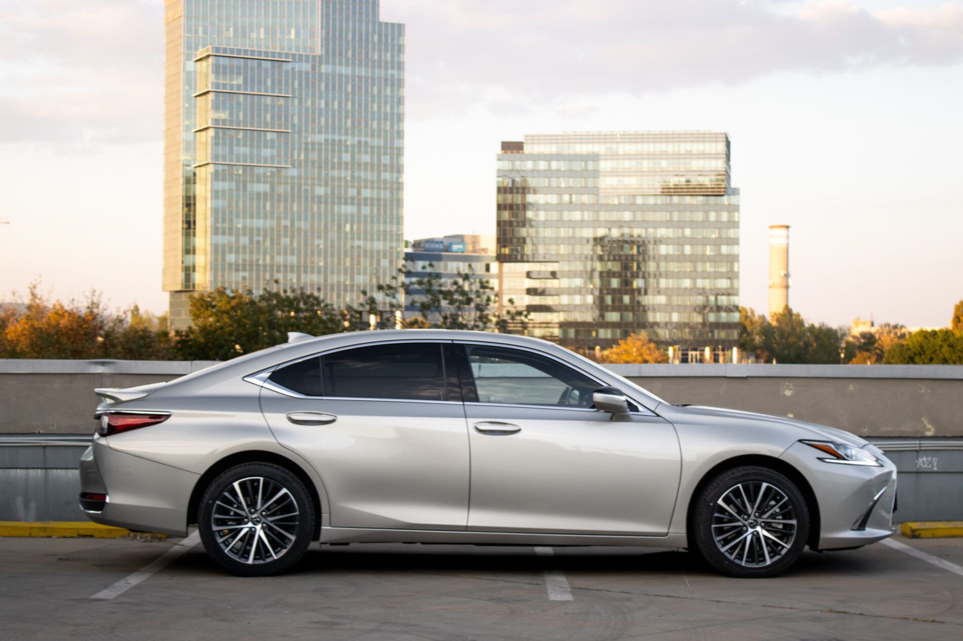 Lexus ES - fotka 5