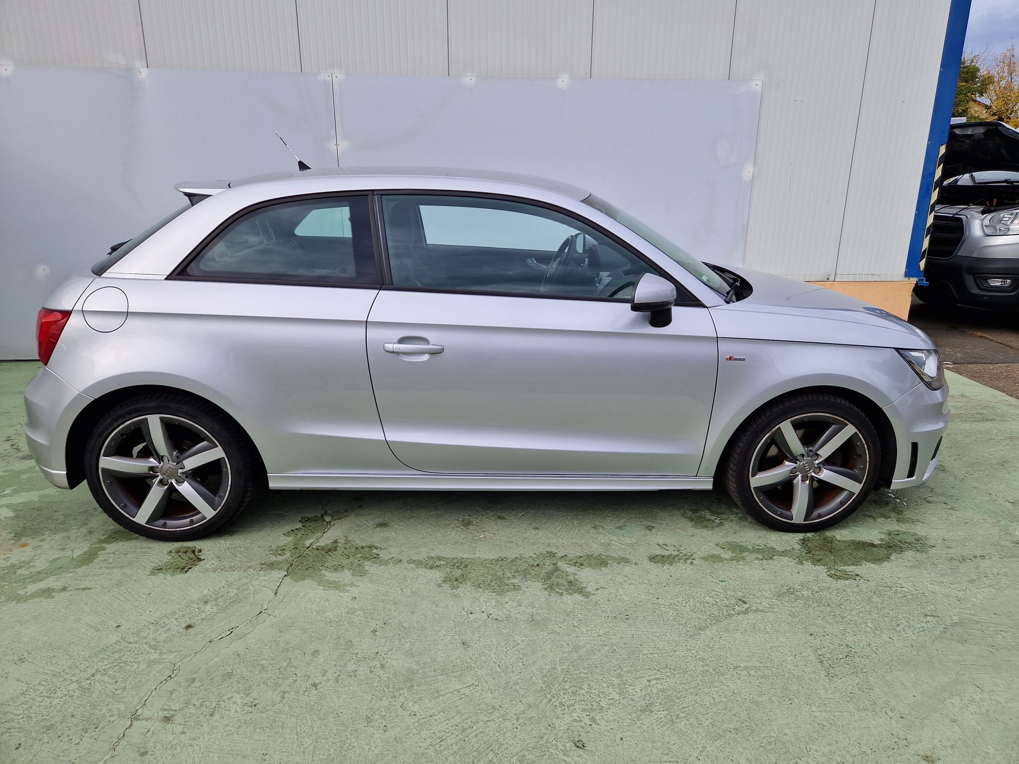 Audi A1, Ambition 1.4TFSI S-Line - fotka 3