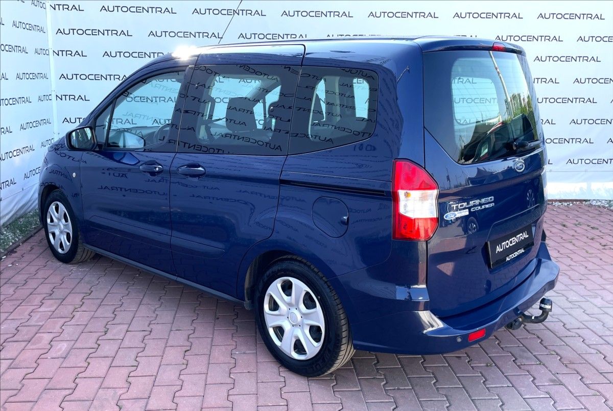 Ford Tourneo Courier, 1,5 TDCi,74kW,Trend,ČR,1.maj., - fotka 6