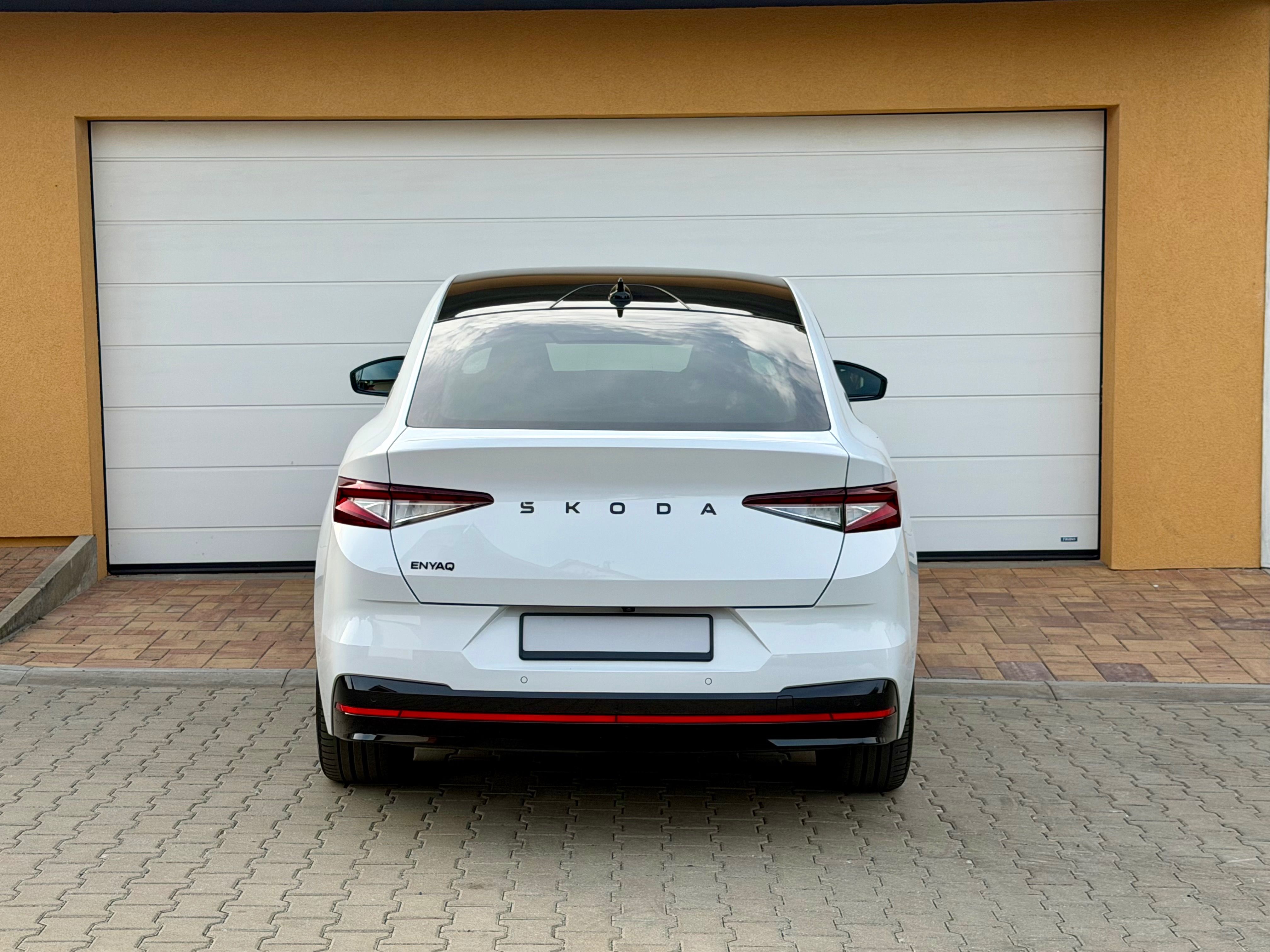 Škoda Enyaq, RS Coupé 85X - fotka 5