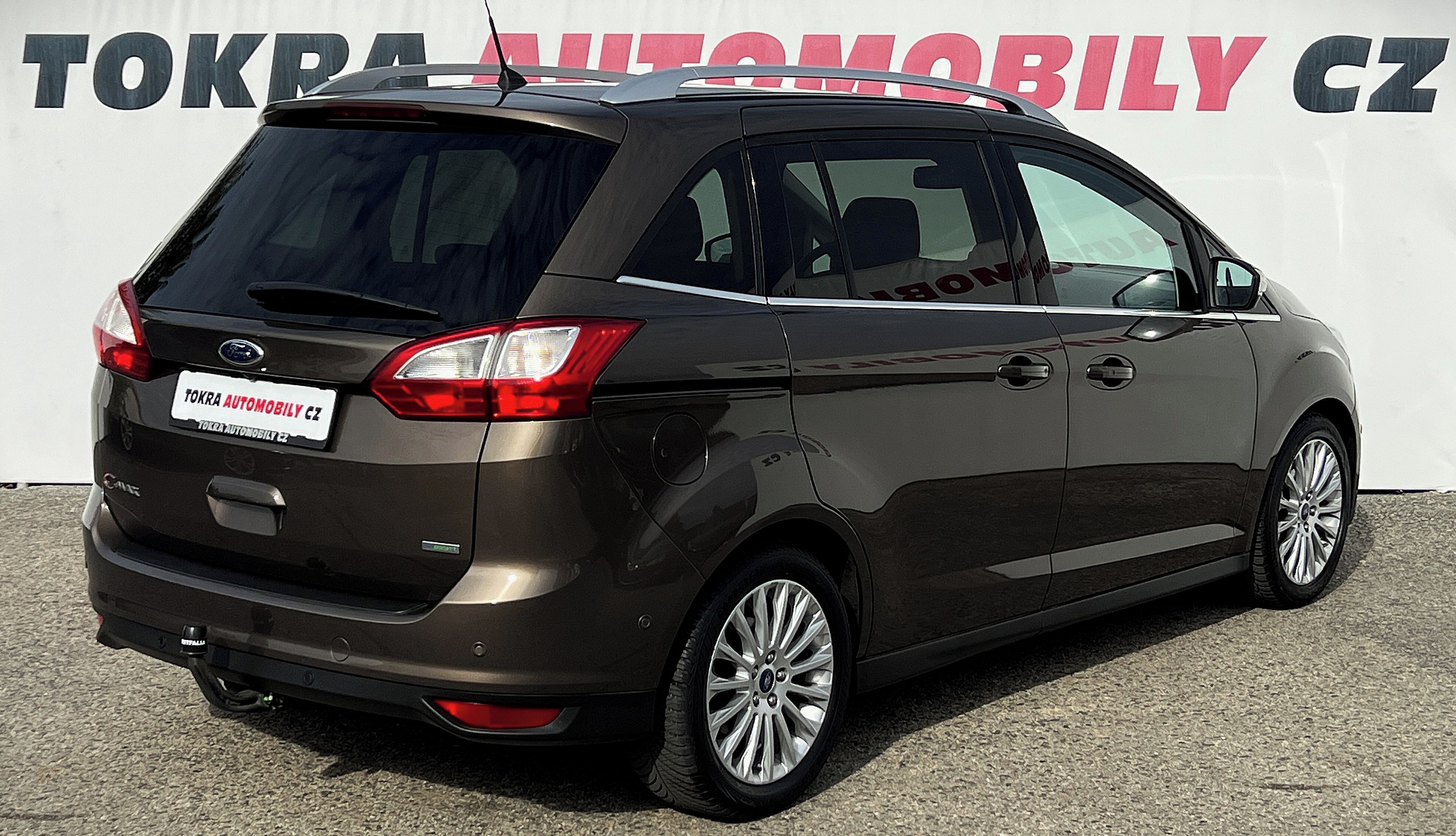 Ford Grand C-MAX, 1.5EB Titanium Navi LED 60tkm! - fotka 4