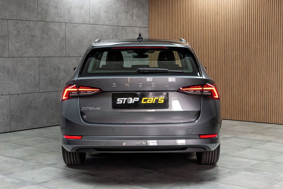 Škoda Octavia, 2.0 TDI STYLE*KESSY*DPH*ČR 1.M - fotka 5