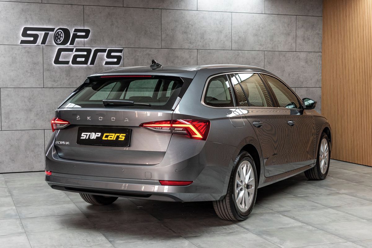 Škoda Octavia, 2.0 TDI STYLE*KESSY*DPH*ČR 1.M - fotka 6