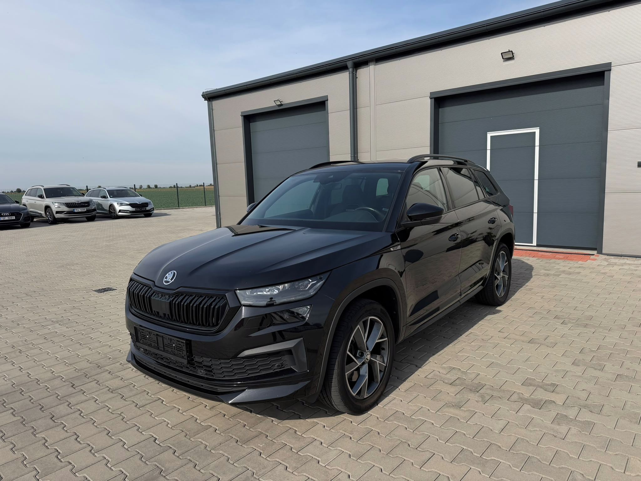 Škoda Kodiaq, sportline, dsg, 4x4, webasto - fotka 4