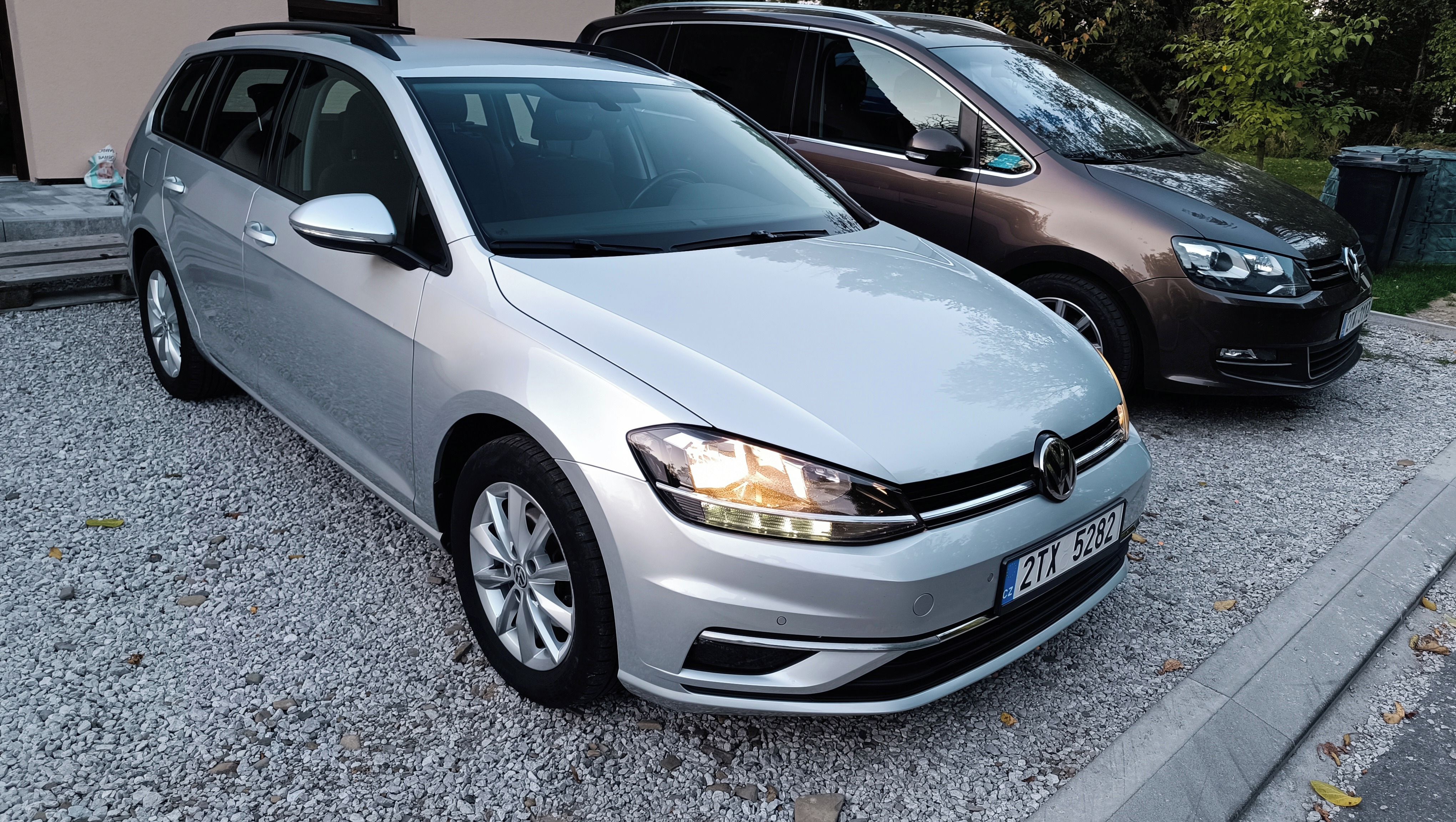 Volkswagen Golf, 1.6 TDI 85kw, 93000km - fotka 2