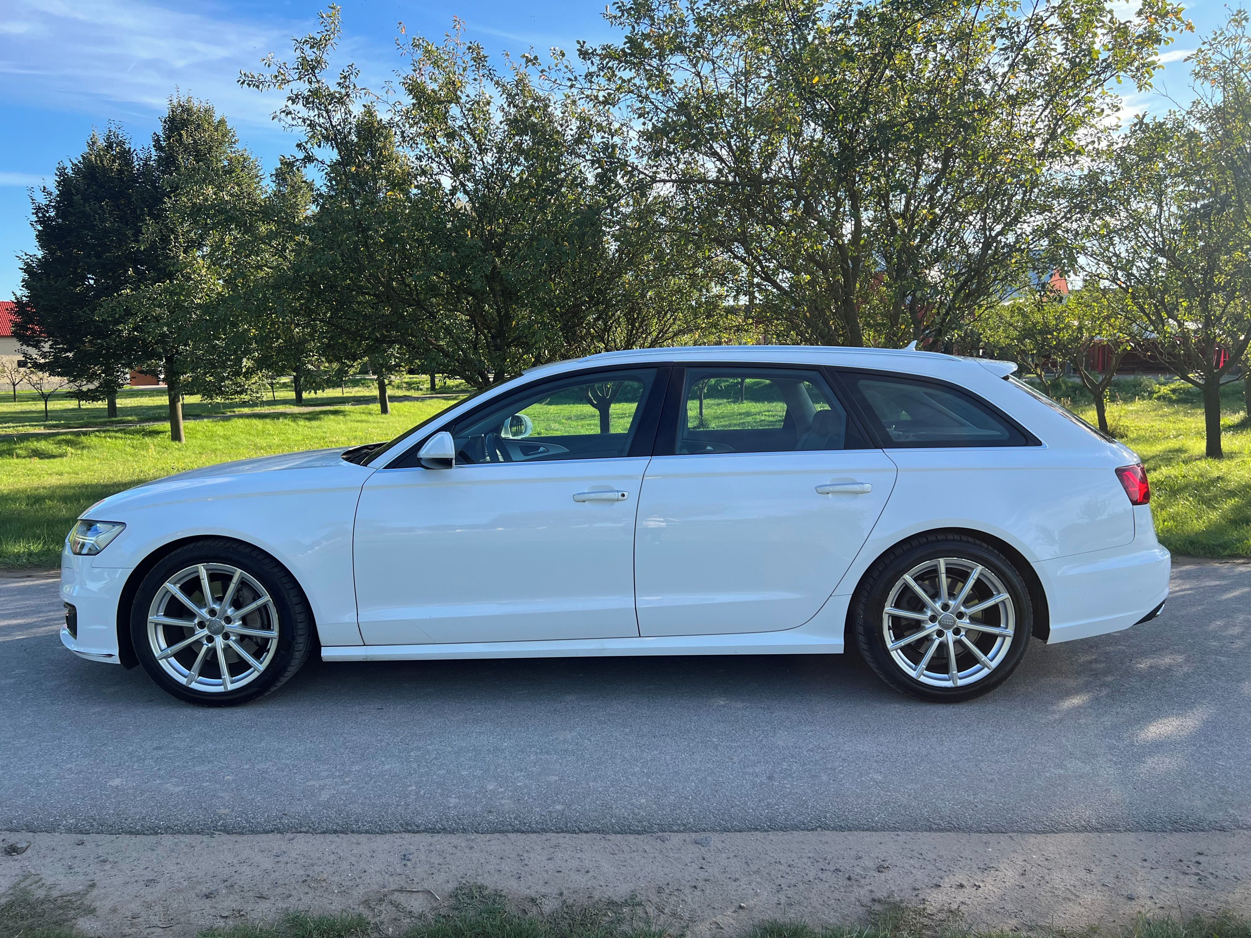 Audi A6 Avant, 3.0 TDI quattro (200 kW) - fotka 4