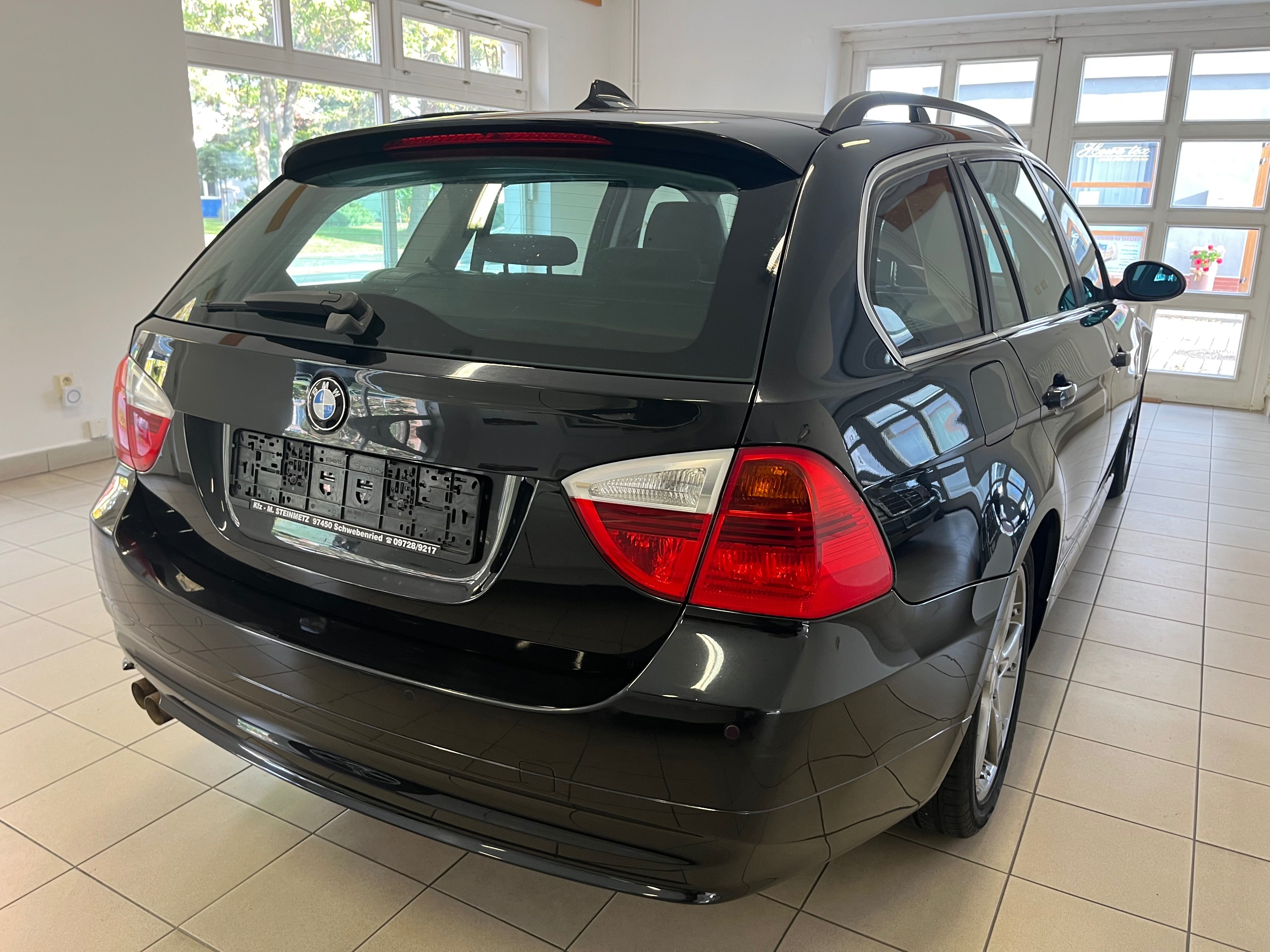 BMW Řada 3 - fotka 6