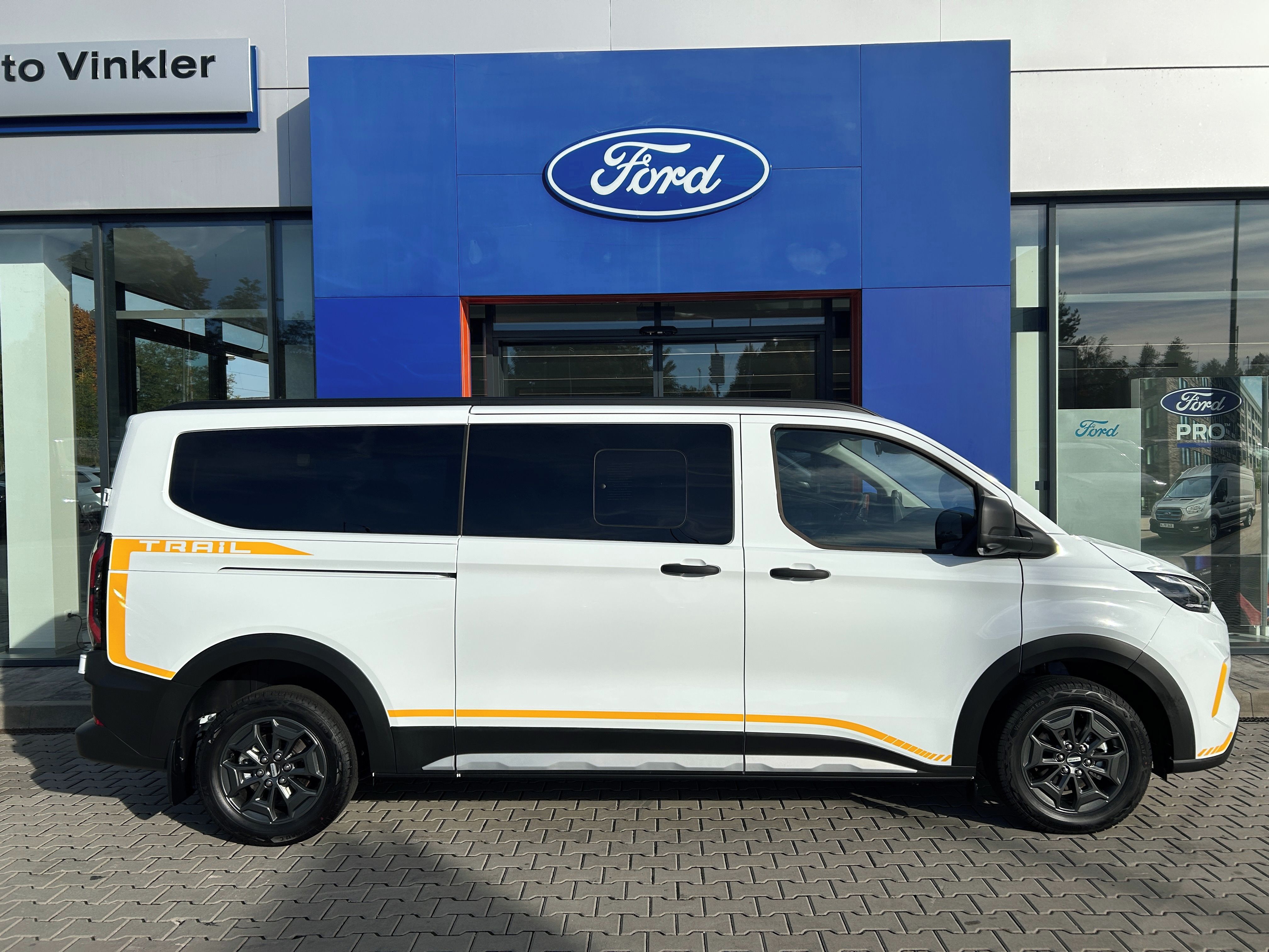 Ford Transit Custom, 2.0EcoBlue 110 kW Trail 320 L2 - fotka 4