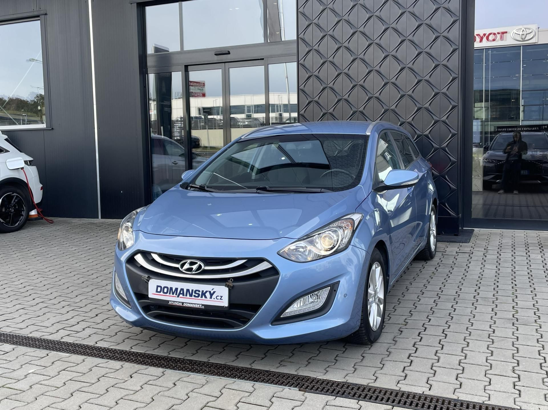 Hyundai i30, TRIKOLOR 1.6 CVVT 88 kW