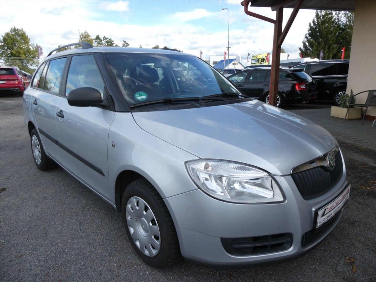 Škoda Fabia, 1,4 16V 63kW závěs, serviska