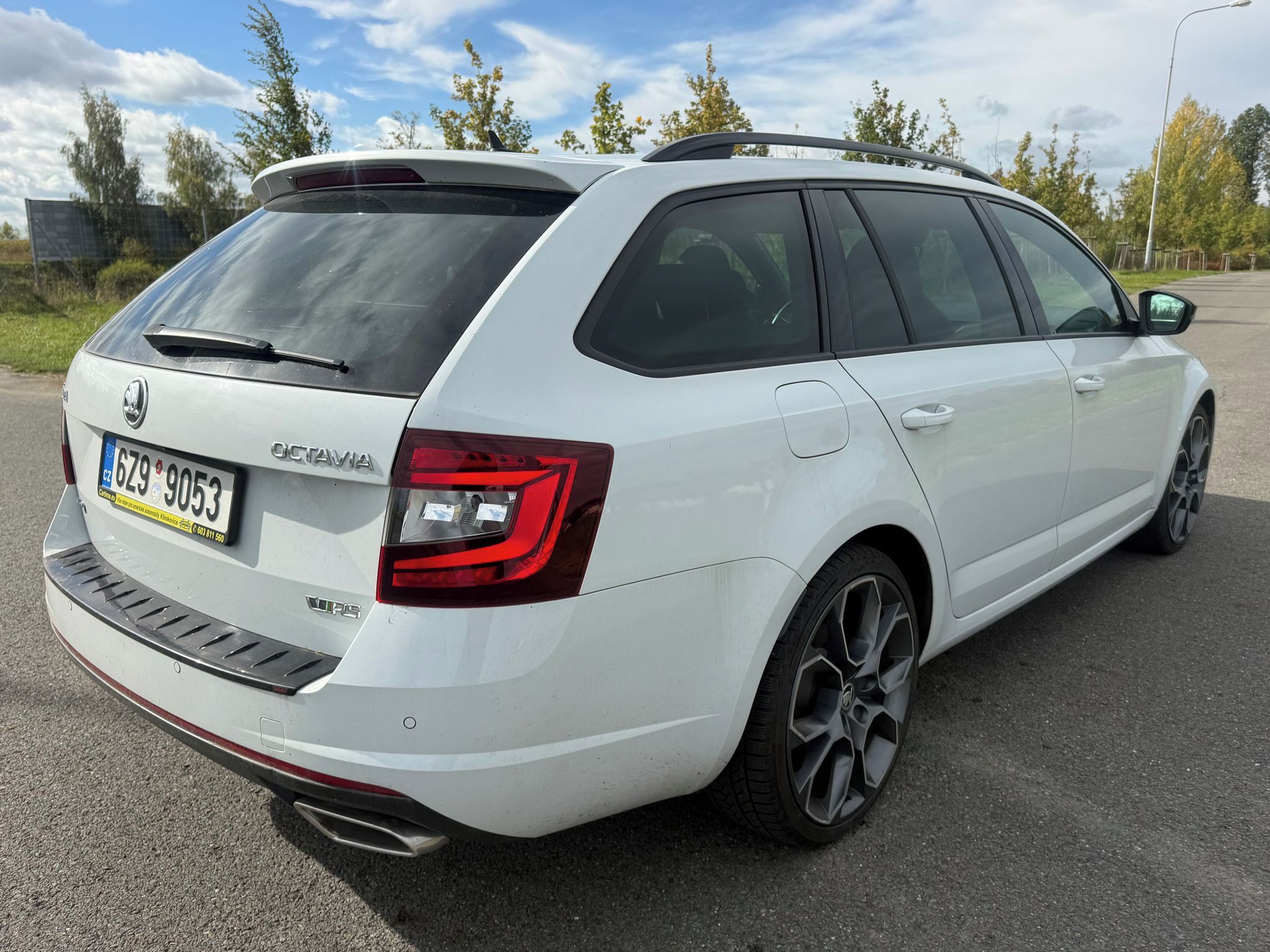 Škoda Octavia, 2,0 TDI RS 135 kW 4X4 DSG - fotka 5