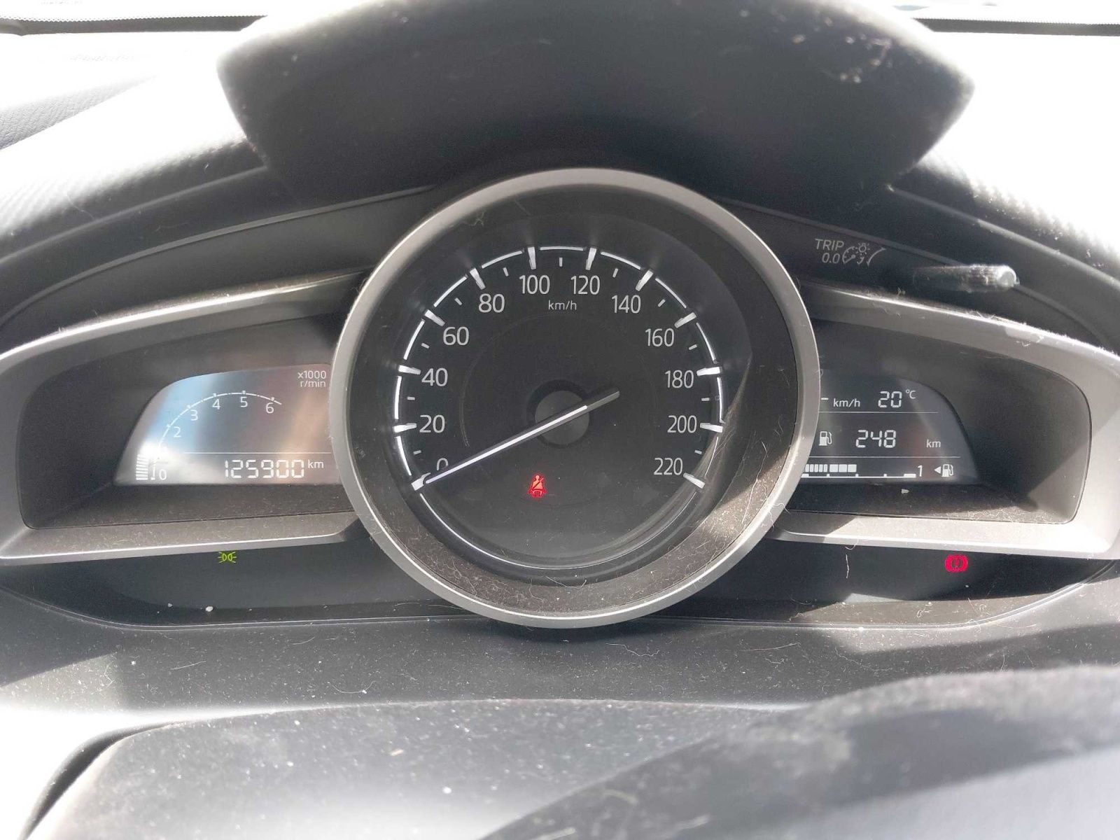 Mazda 2, 1.5 16V, ČR,1.maj - fotka 3