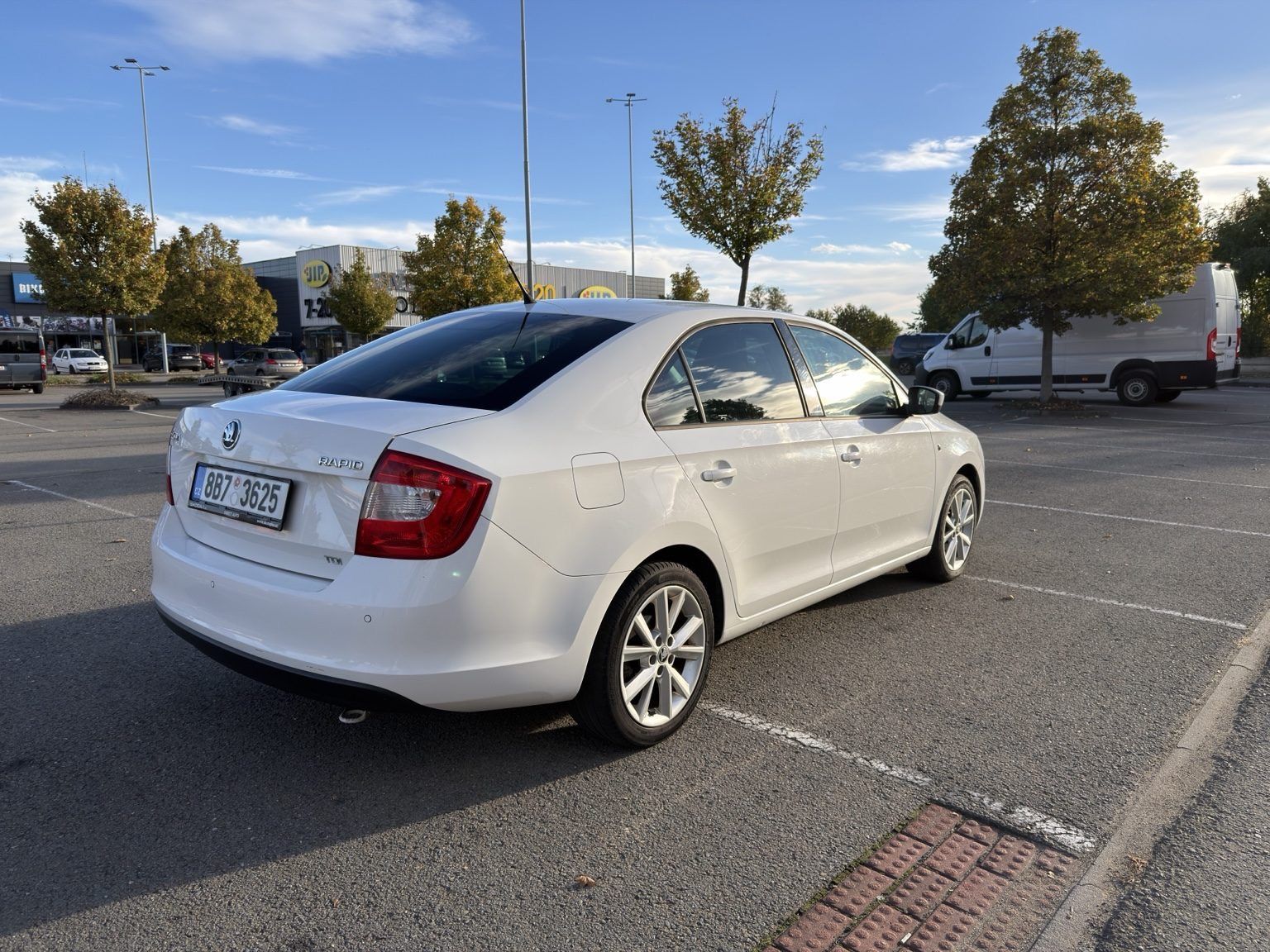 Škoda Rapid, Škoda Rapid 1.6 TDi 77 kW - fotka 5
