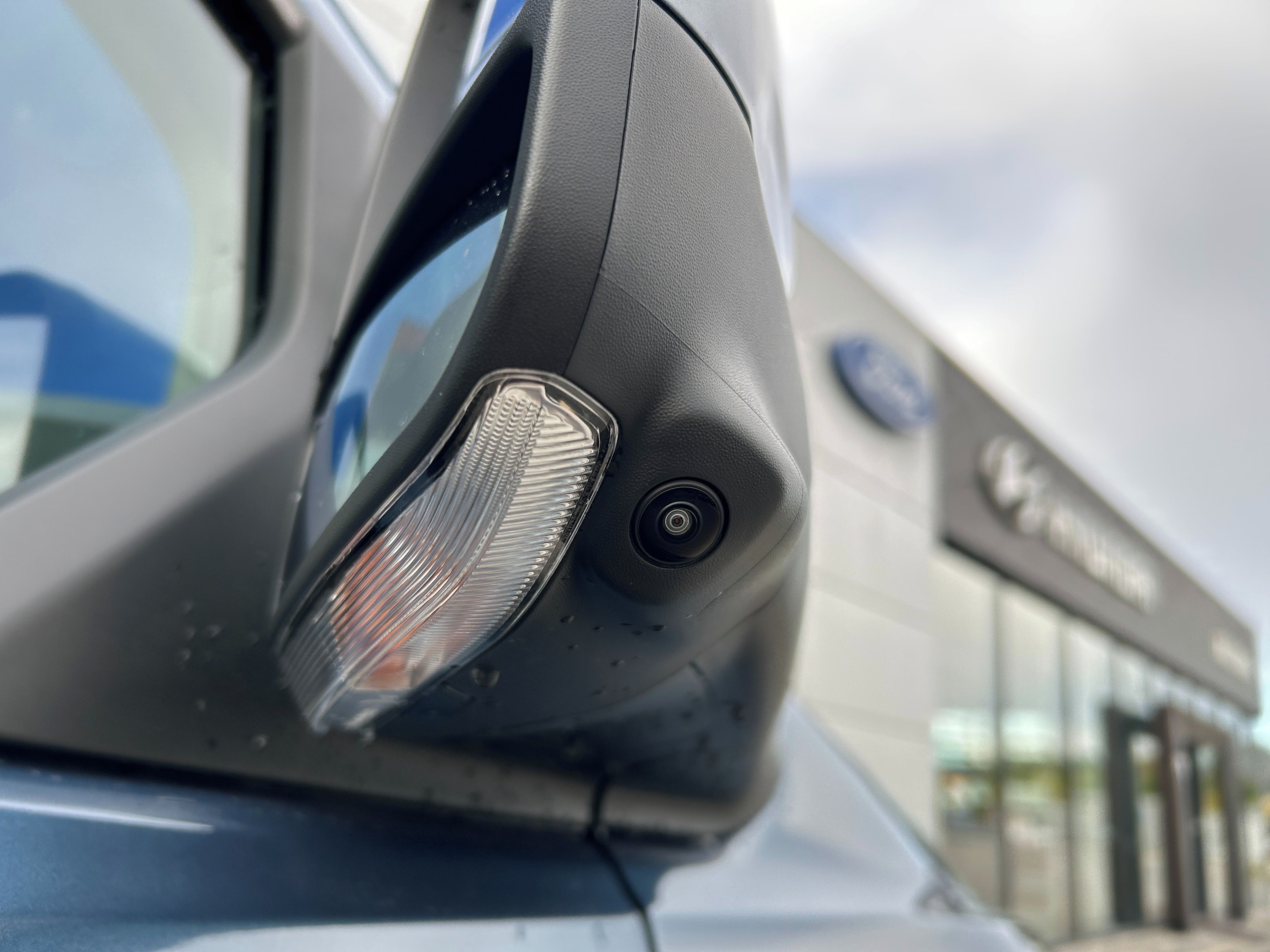 Ford Tourneo Custom, Titanium X L1 2.5 PHEV 171kW - fotka 6