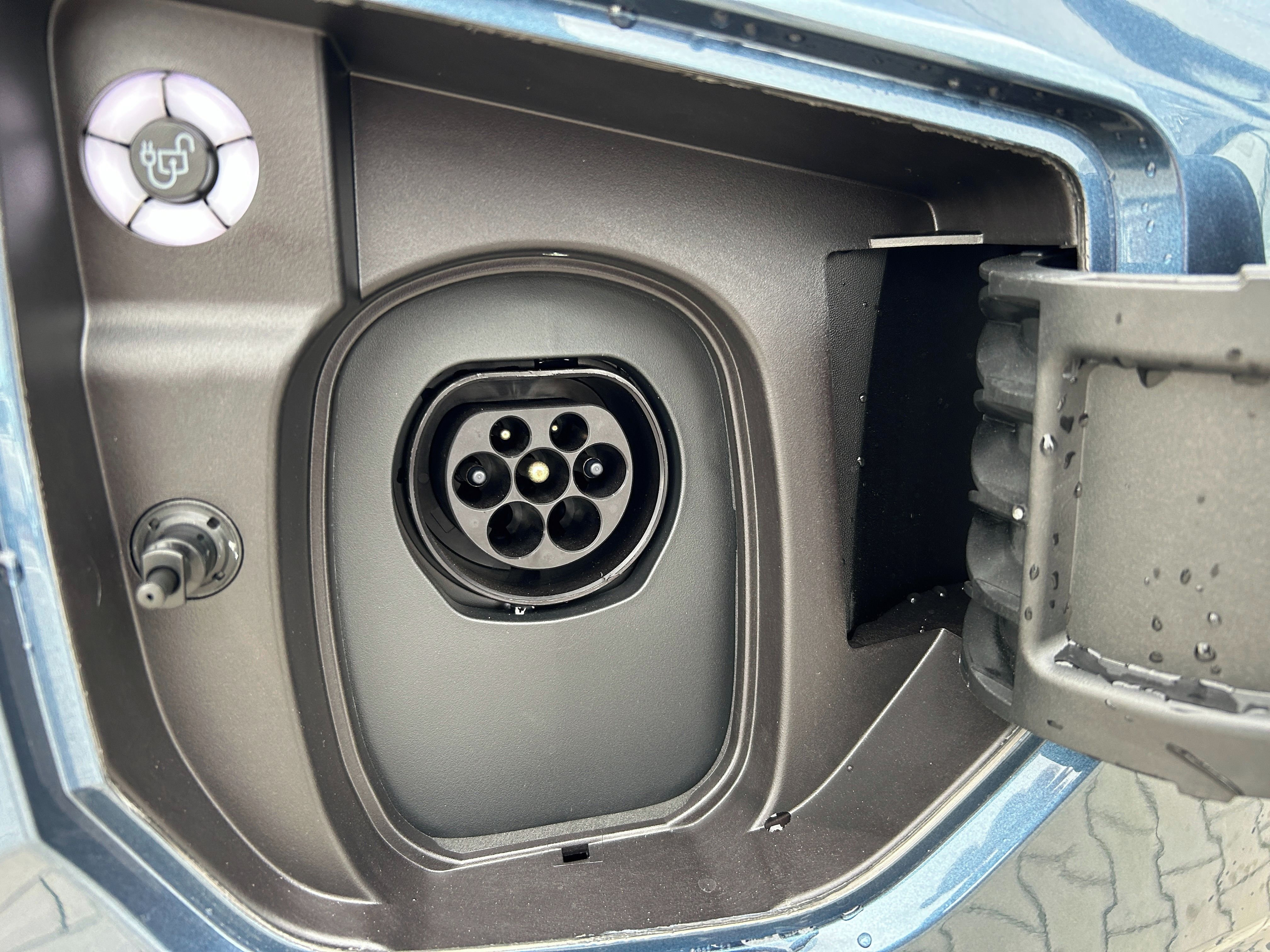 Ford Tourneo Custom, Titanium X L1 2.5 PHEV 171kW - fotka 4